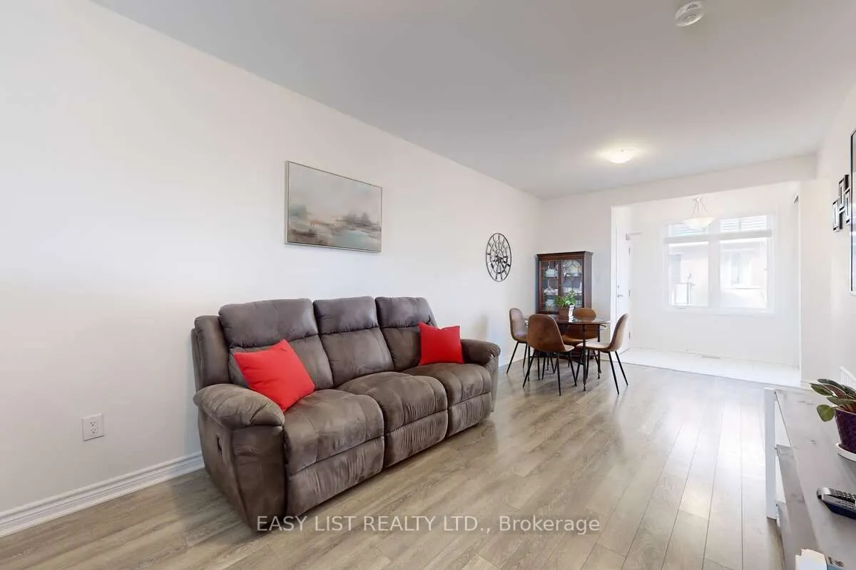 1148 Dragonfly Avenue, #512