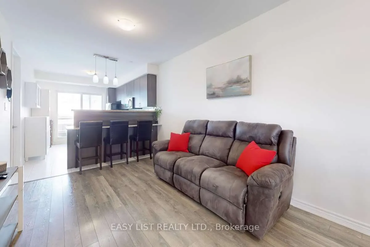 1148 Dragonfly Avenue, #512