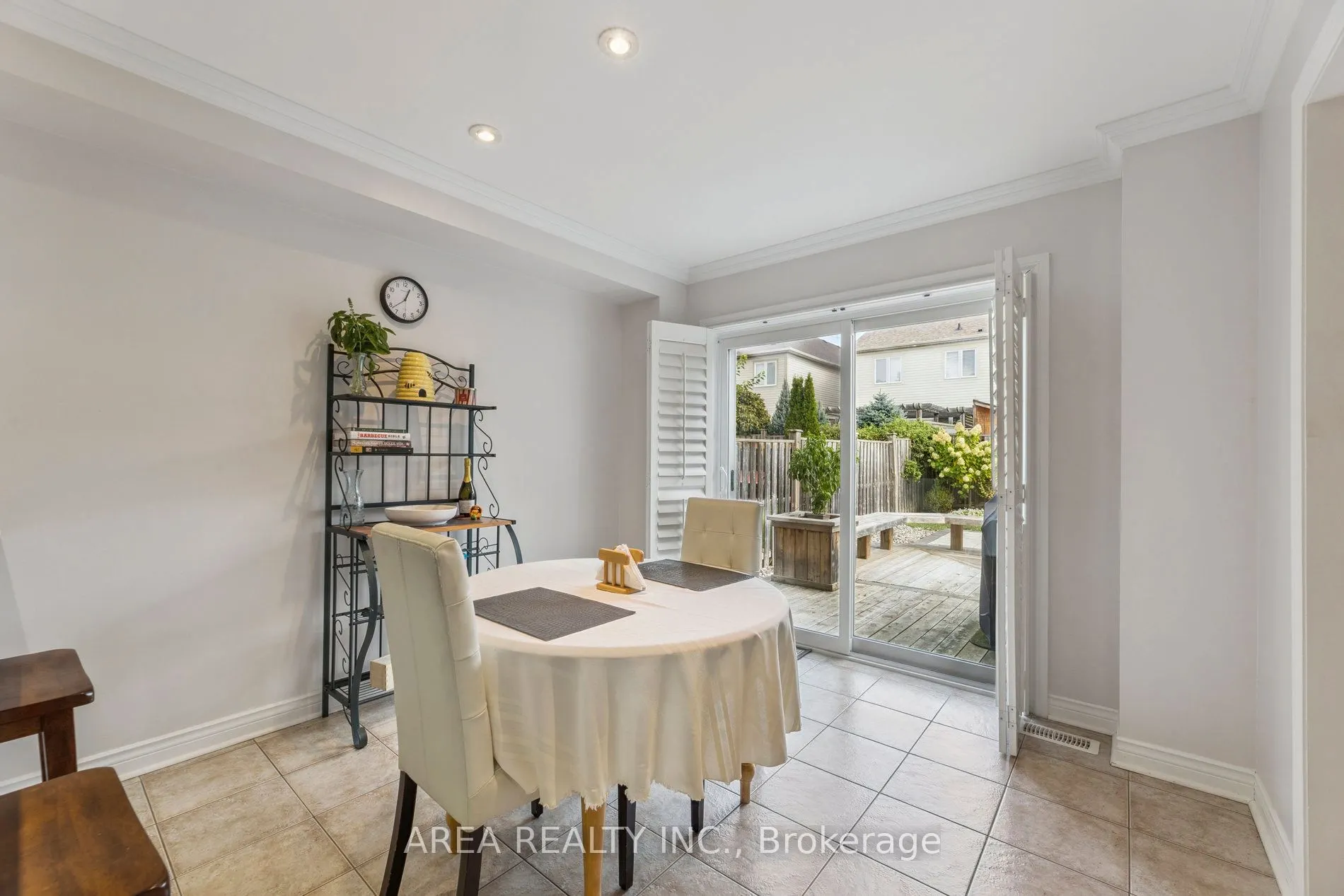 43 Chatterson Street