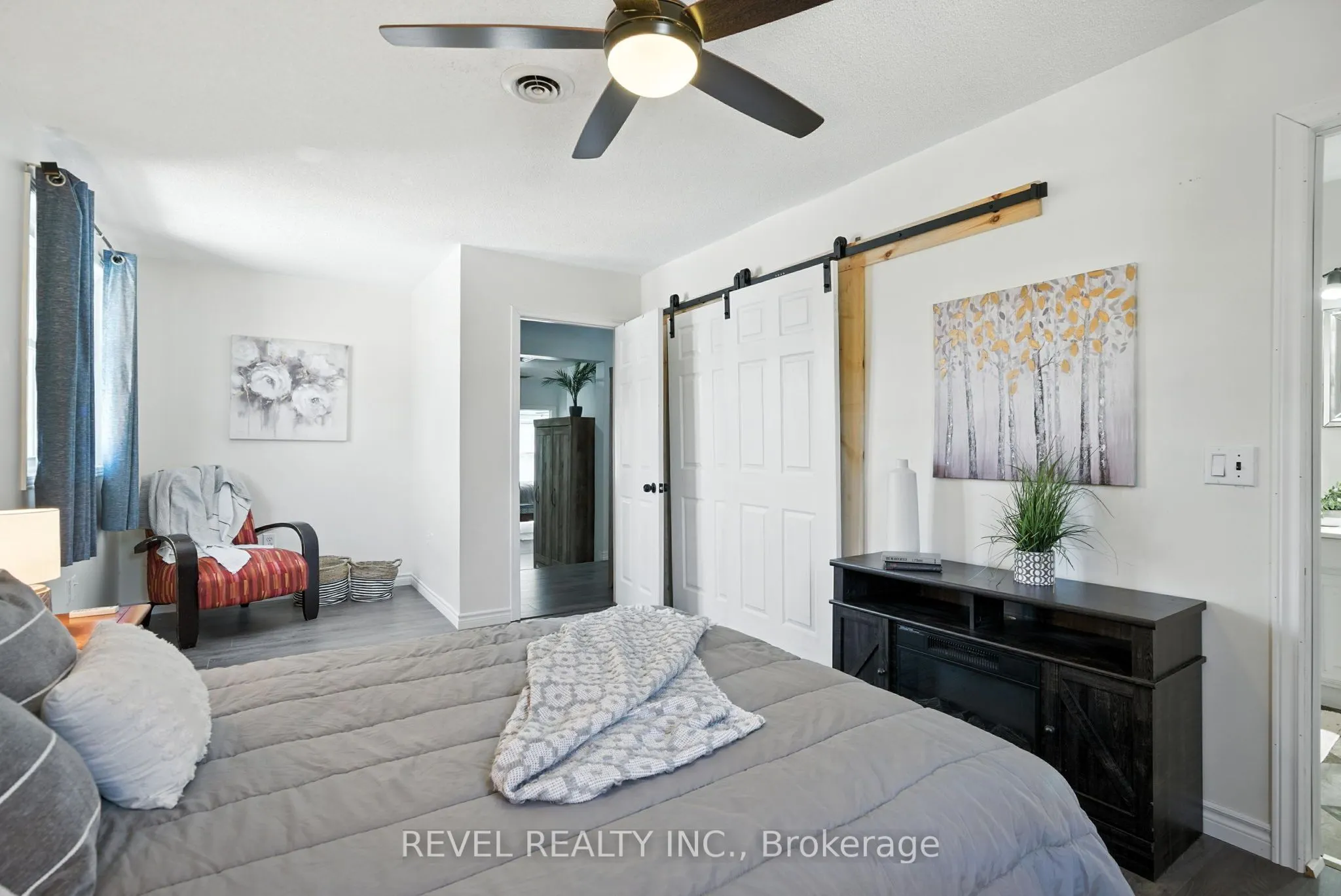 57 Rosehill Boulevard