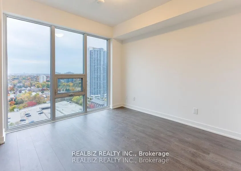 2033 Kennedy Road W, #2003