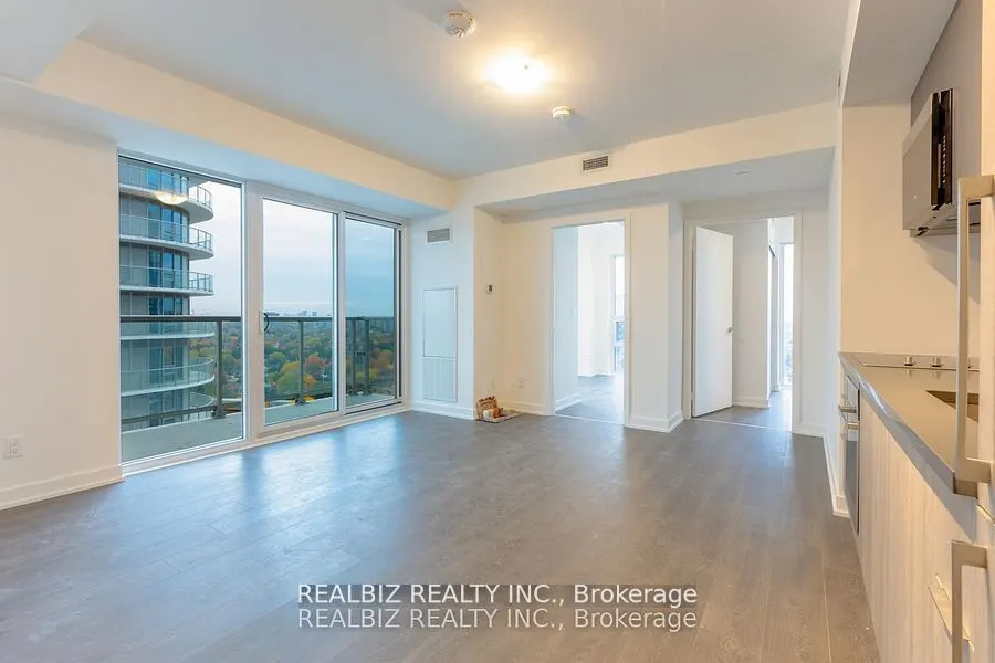 2033 Kennedy Road W, #2003