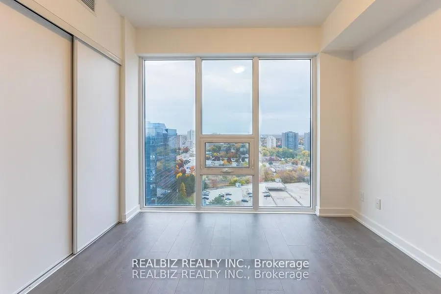 2033 Kennedy Road W, #2003