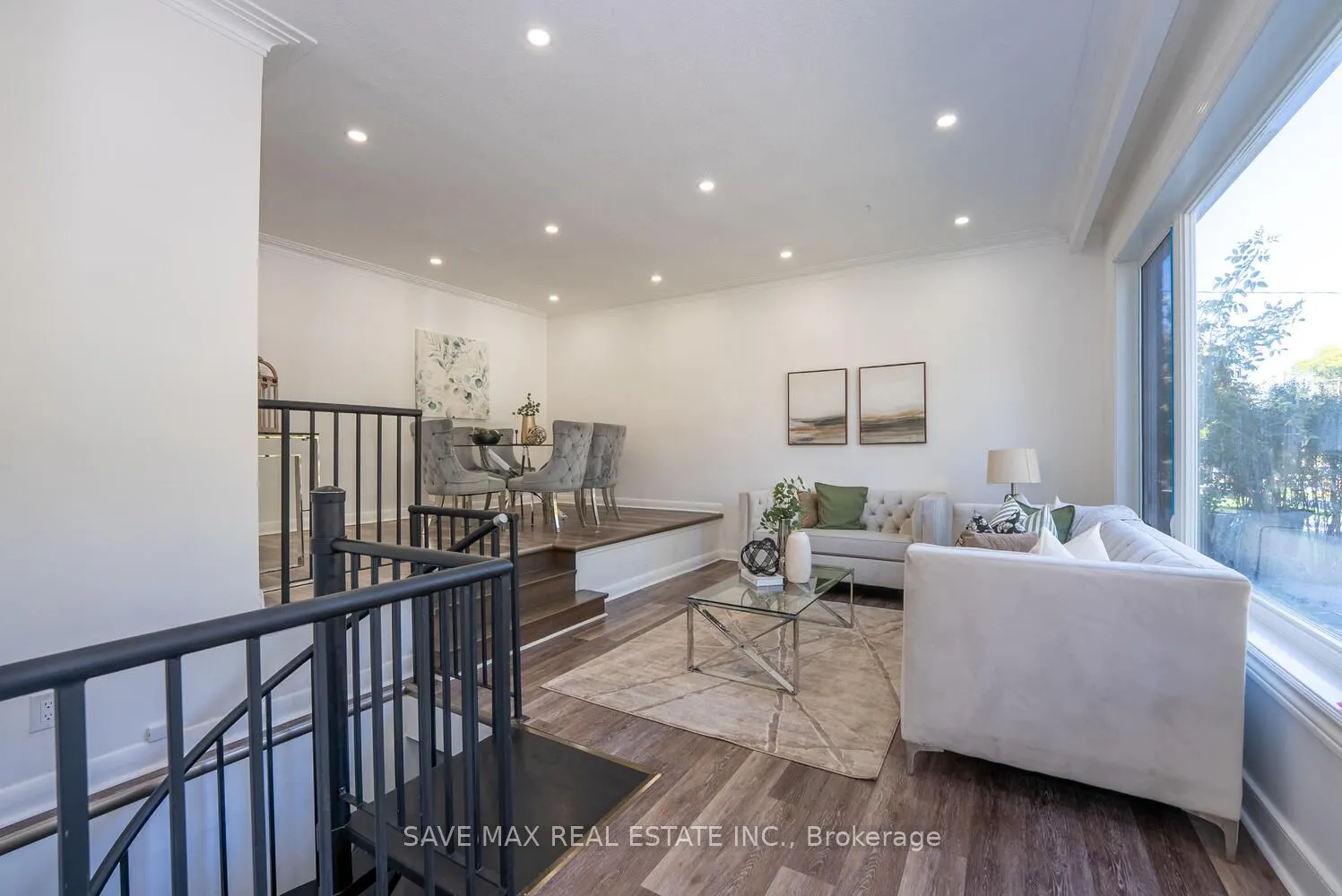 348 Bellamy Road N