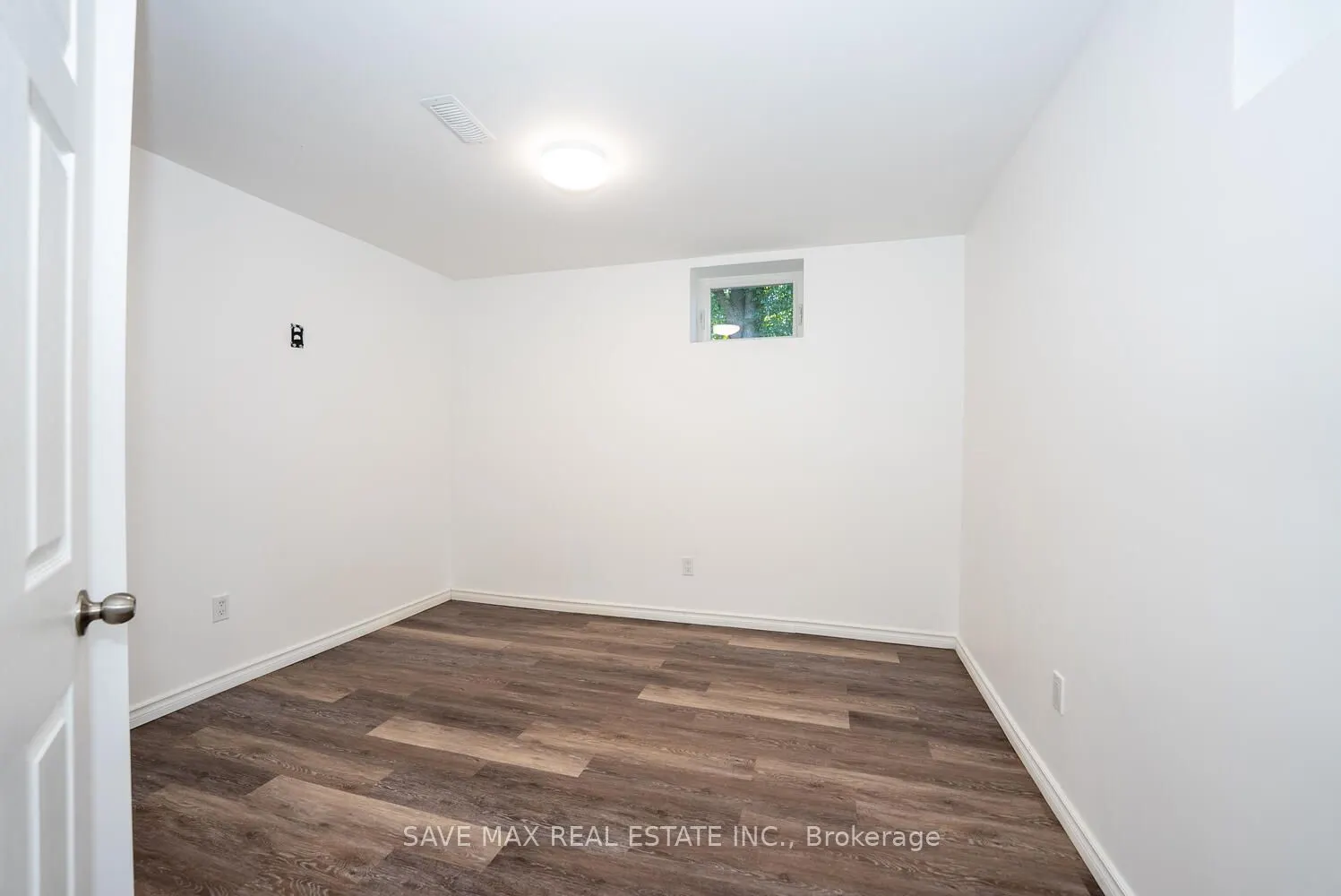 348 Bellamy Road N