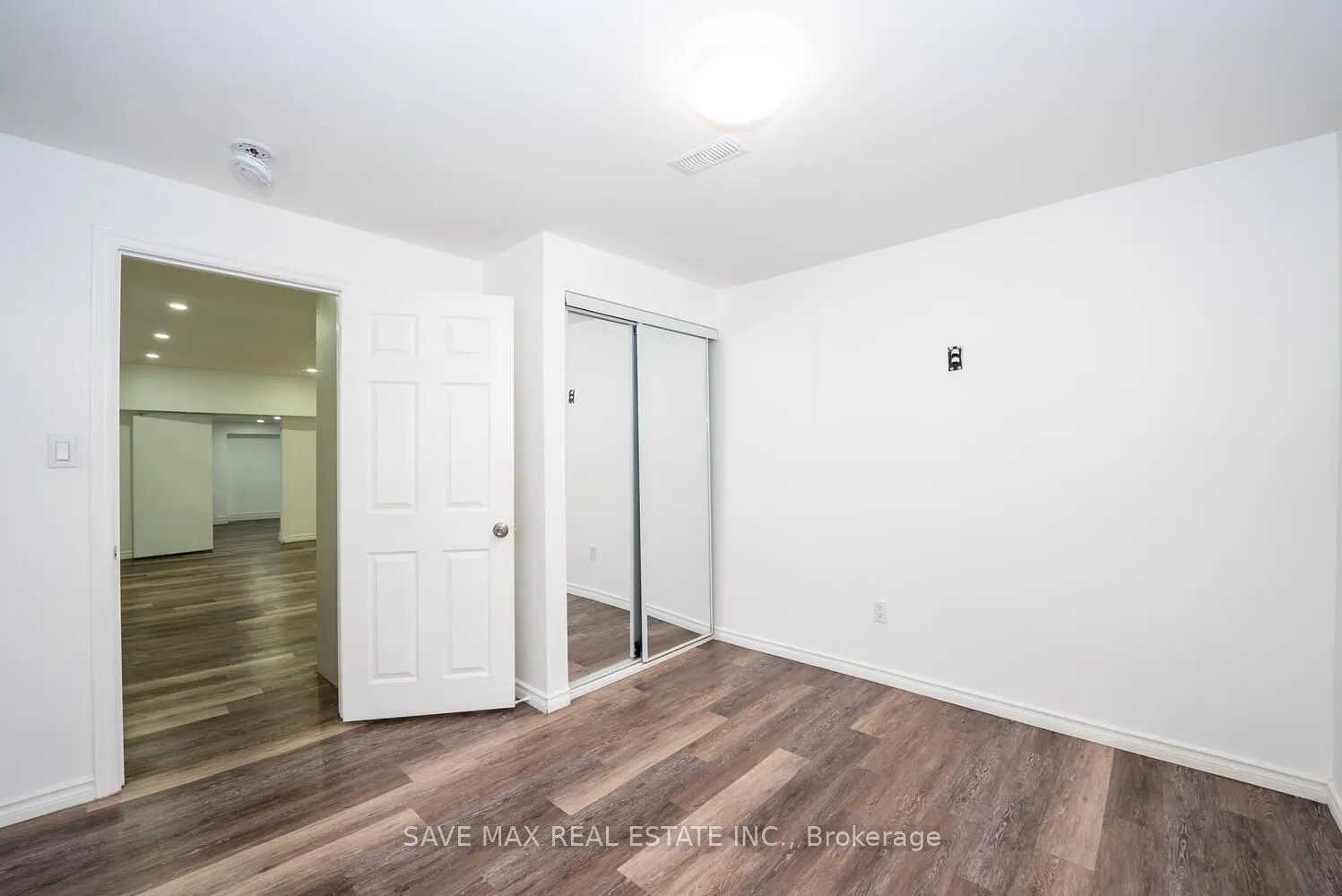 348 Bellamy Road N