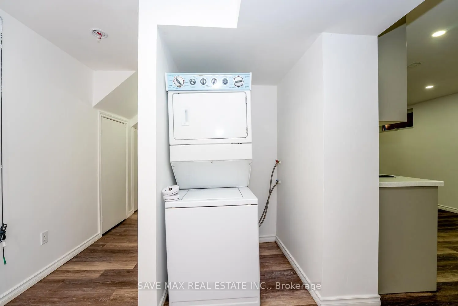 348 Bellamy Road N