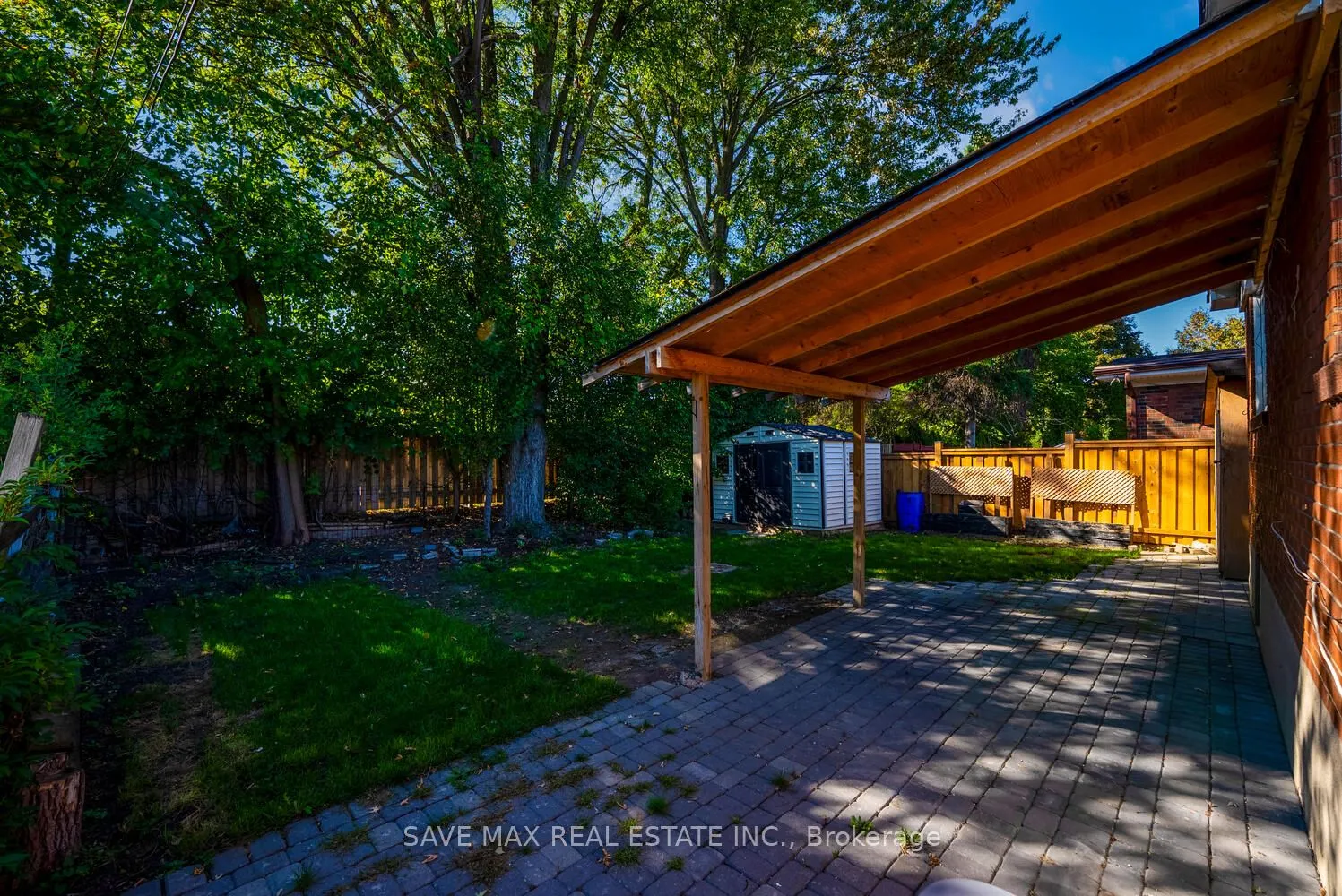 348 Bellamy Road N