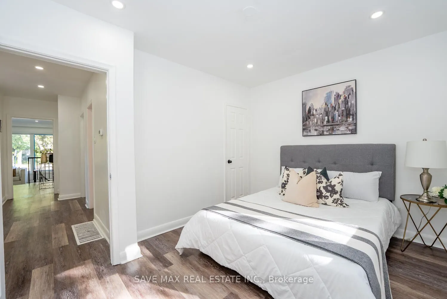 348 Bellamy Road N
