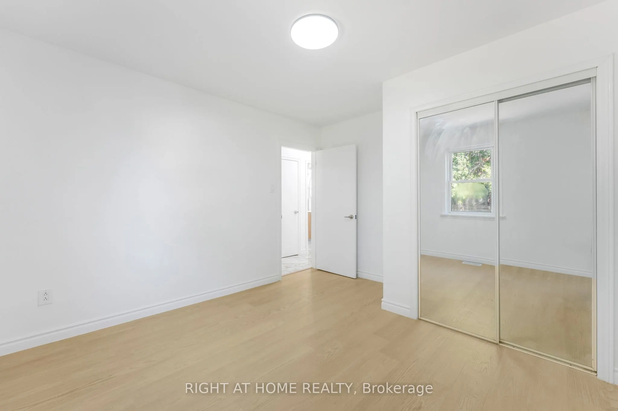 36 Vanbrugh Avenue