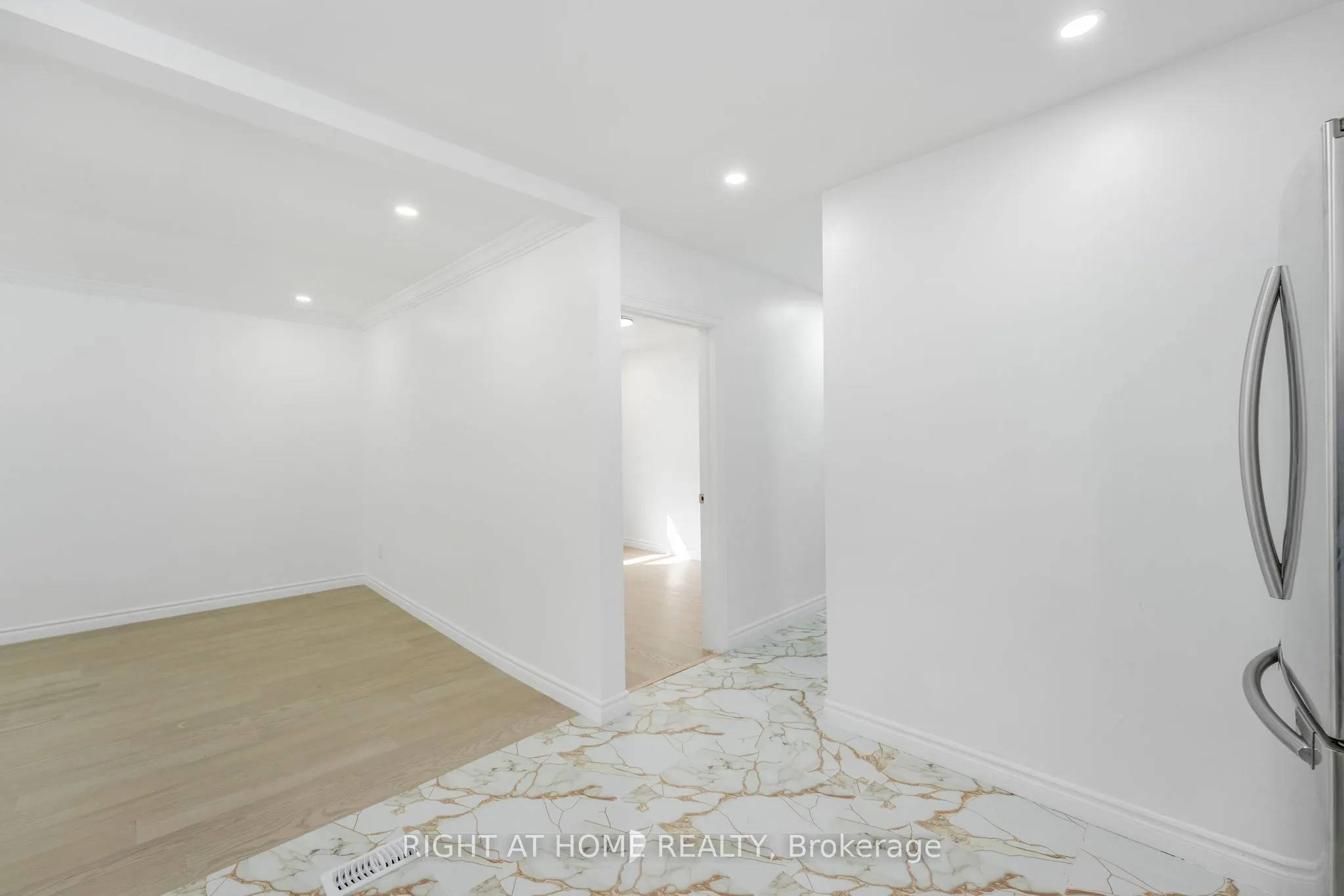 36 Vanbrugh Avenue