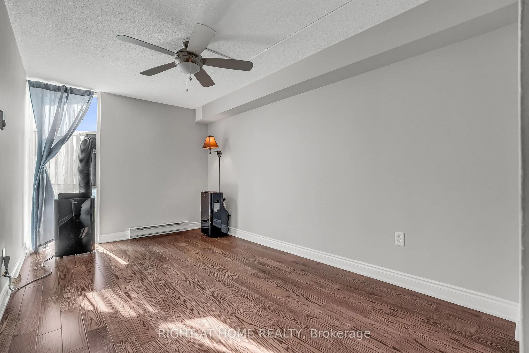 454 Centre Street S, #110