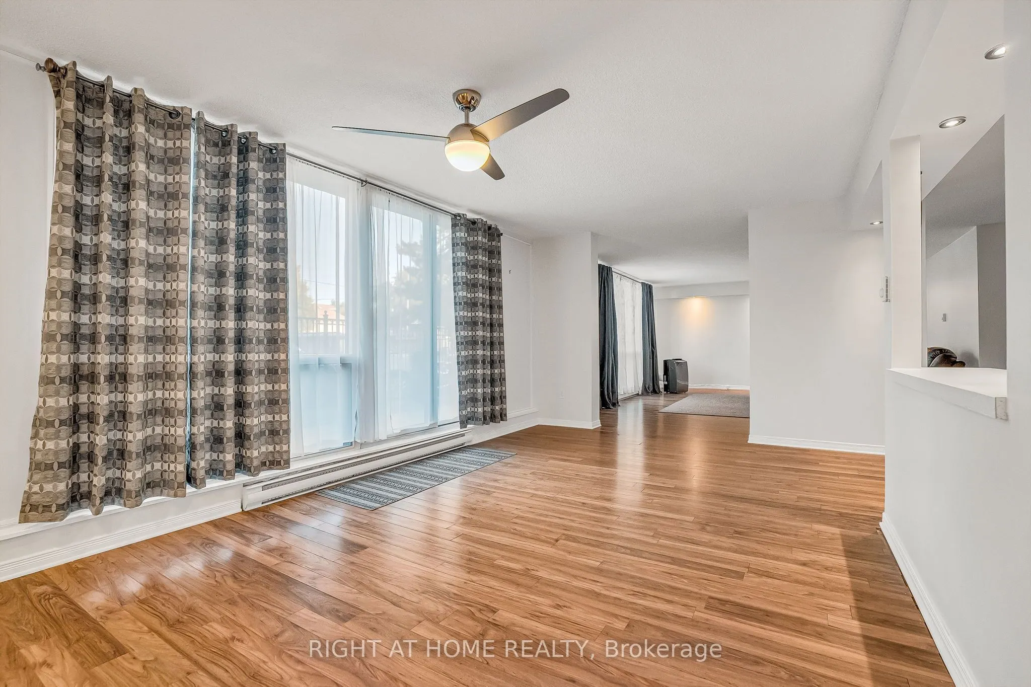 454 Centre Street S, #110