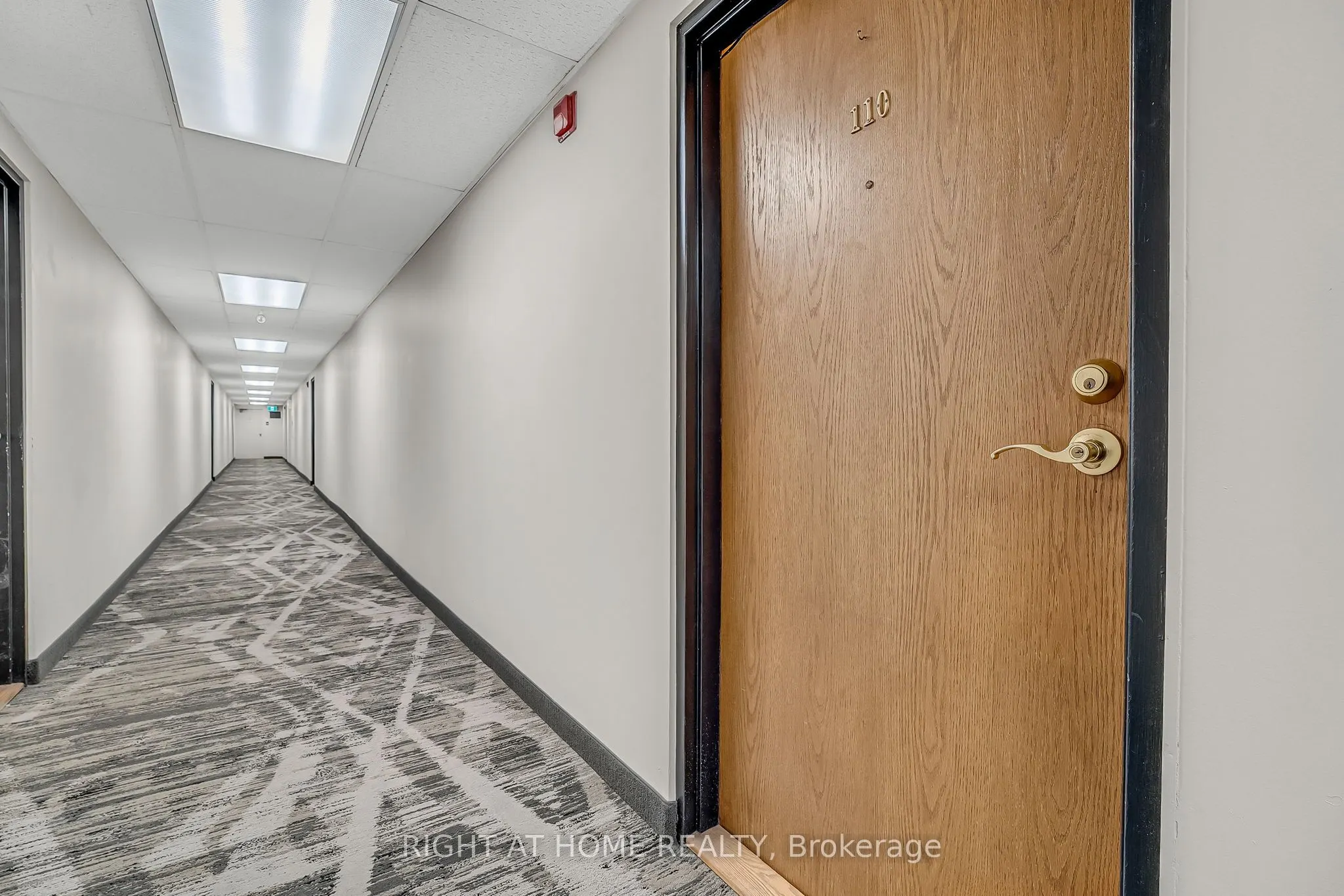 454 Centre Street S, #110