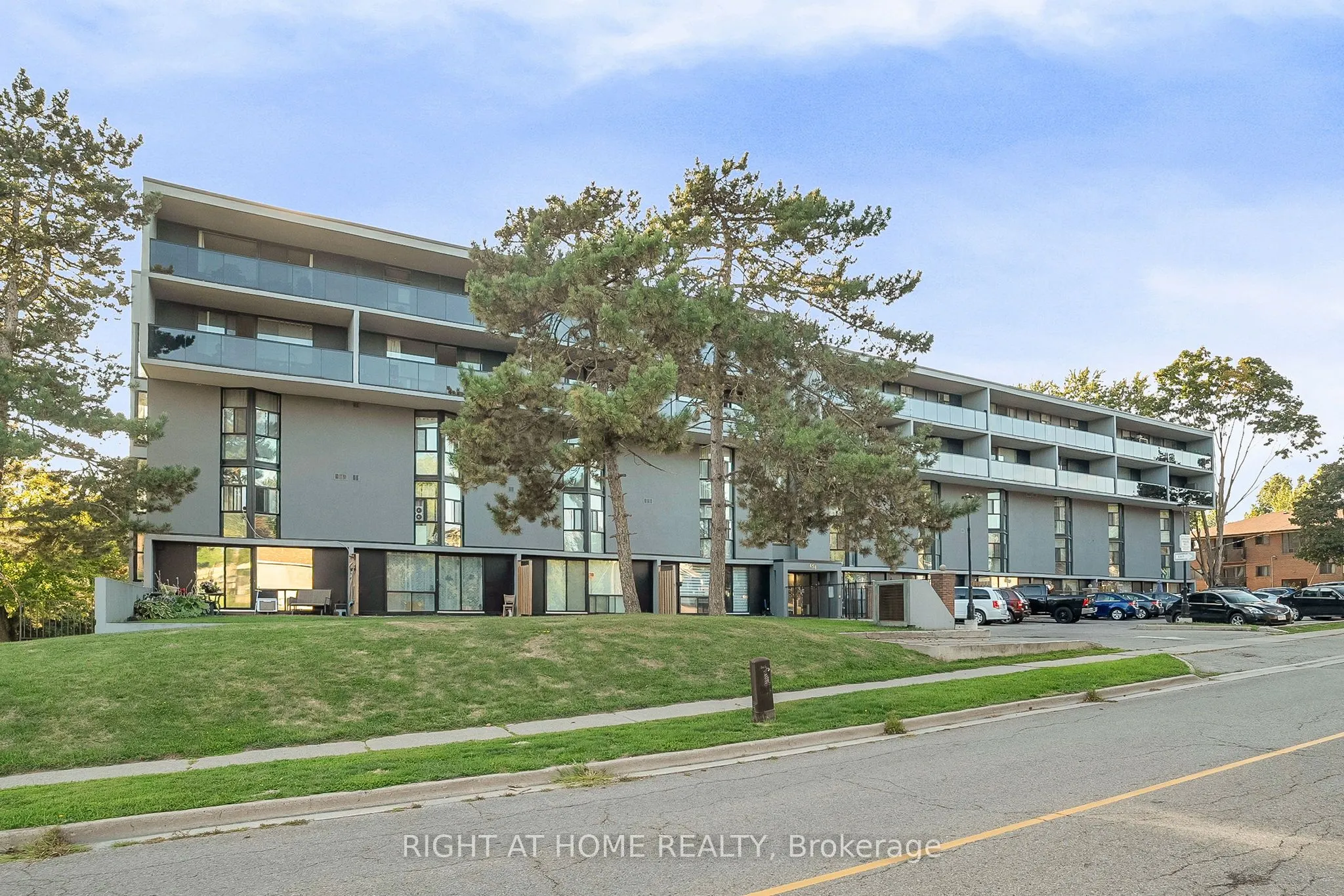 454 Centre Street S, #110