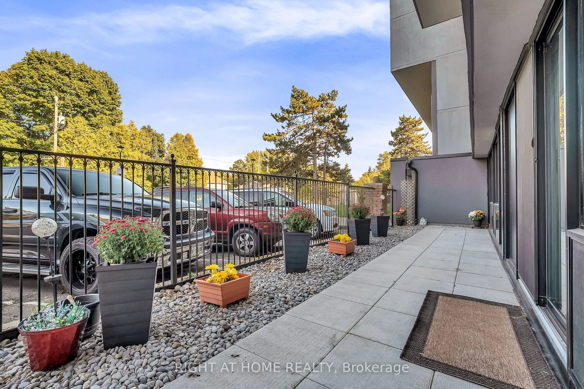 454 Centre Street S, #110