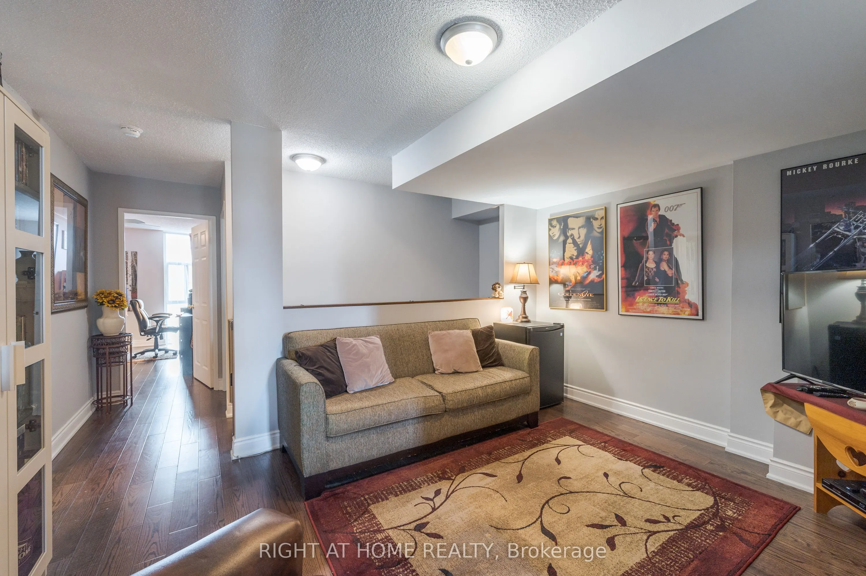454 Centre Street S, #110