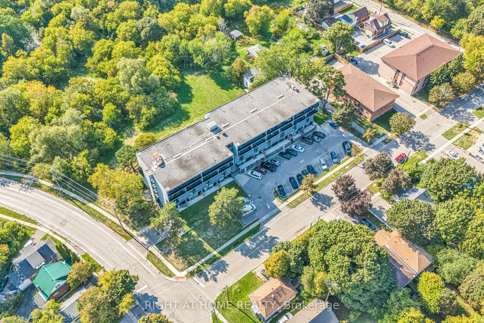 454 Centre Street S, #110