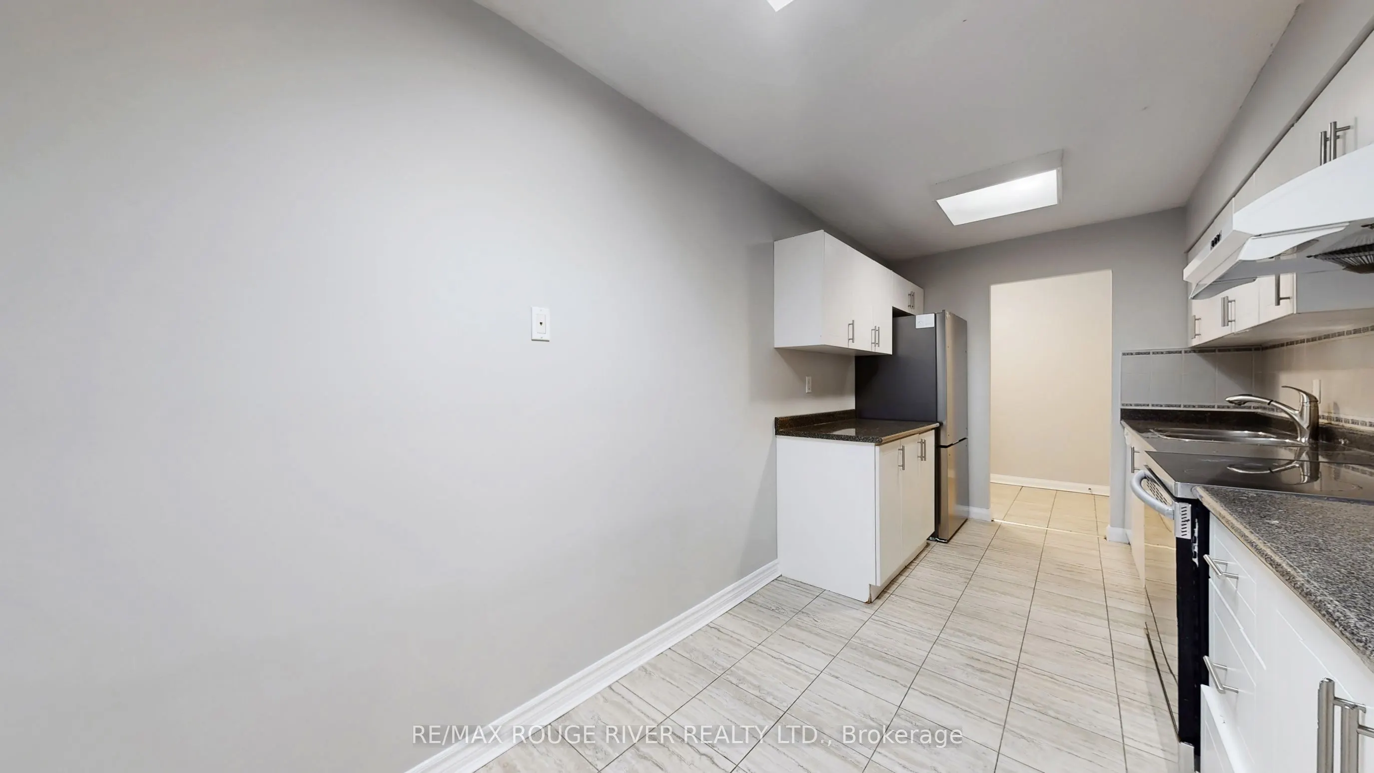 40 Chichester Place, #203