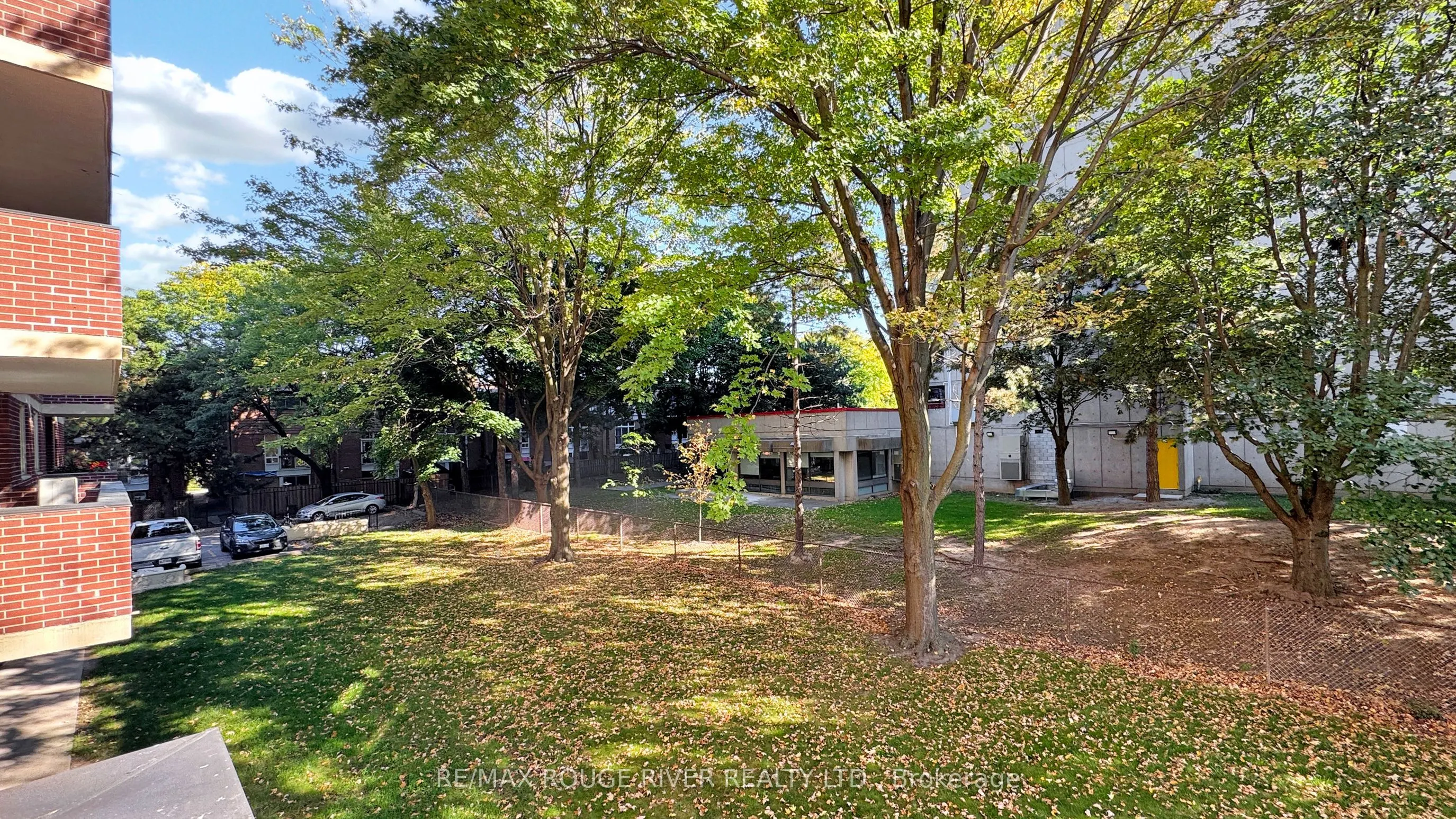 40 Chichester Place, #203