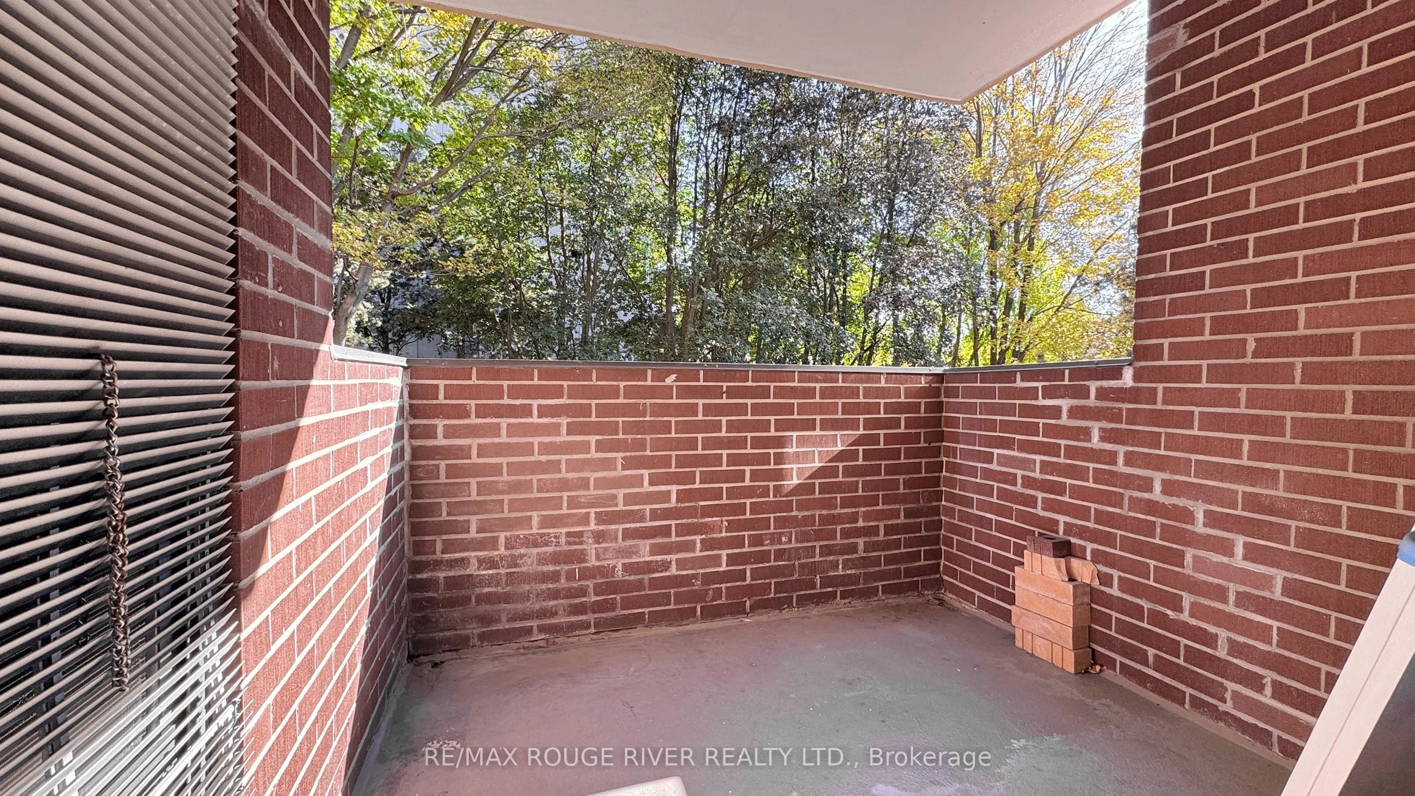 40 Chichester Place, #203