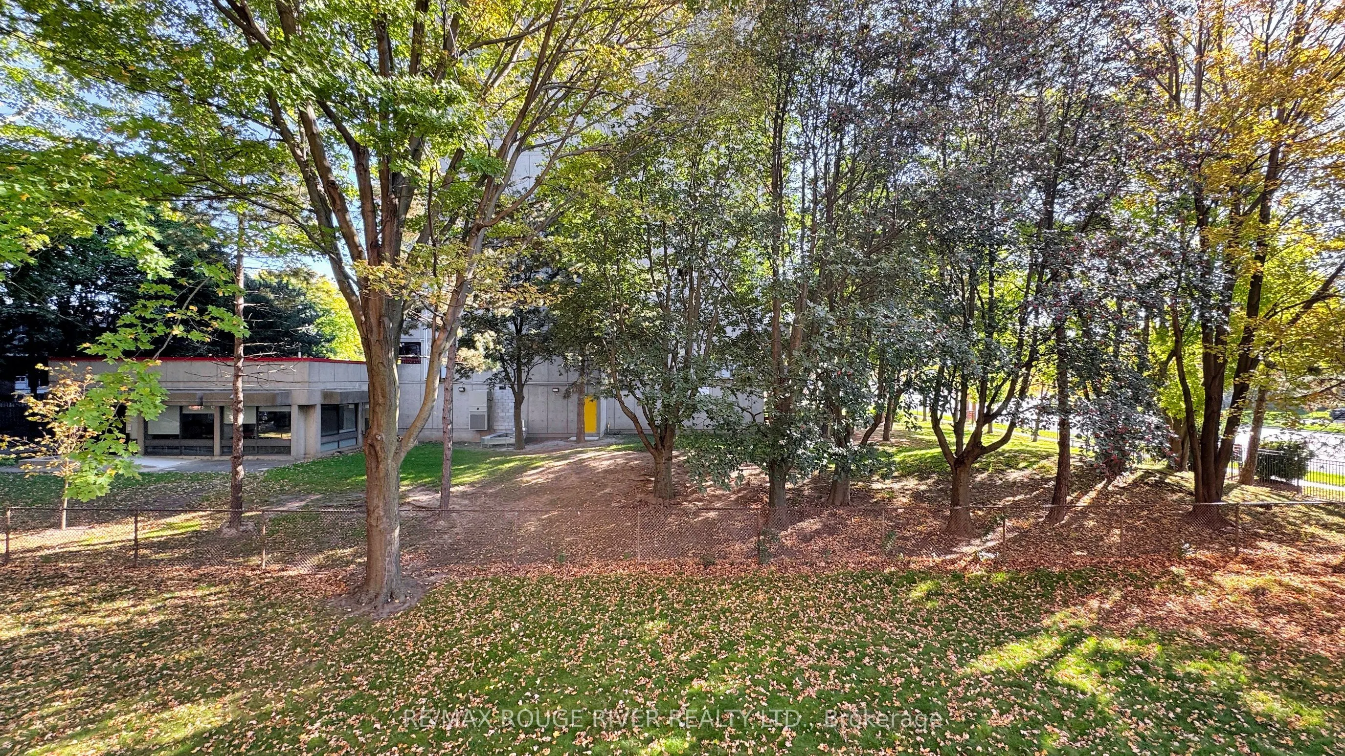40 Chichester Place, #203
