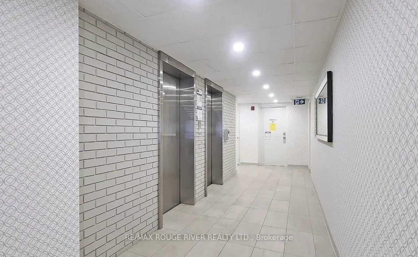 40 Chichester Place, #203
