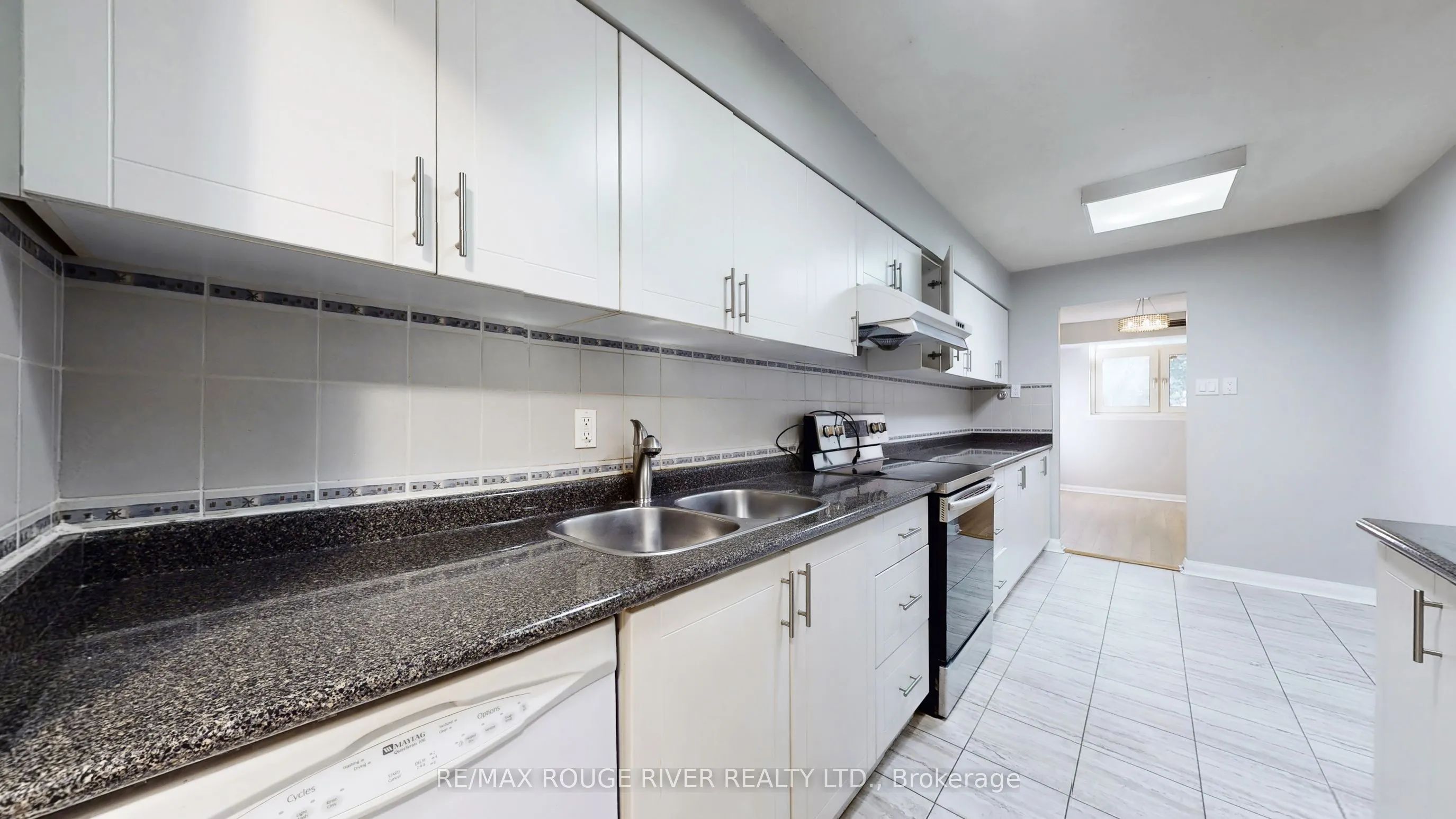 40 Chichester Place, #203