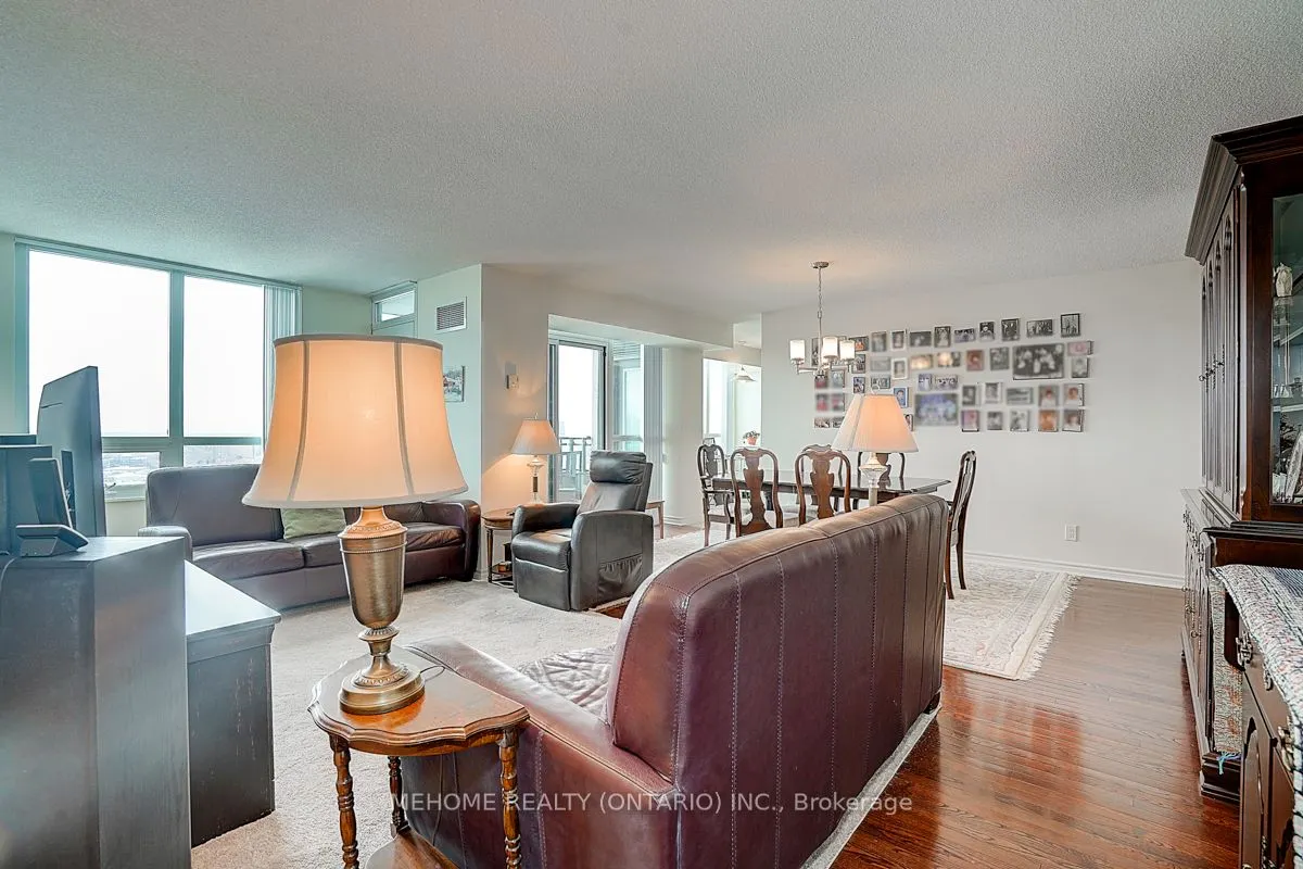 88 Grangeway Avenue, #2906