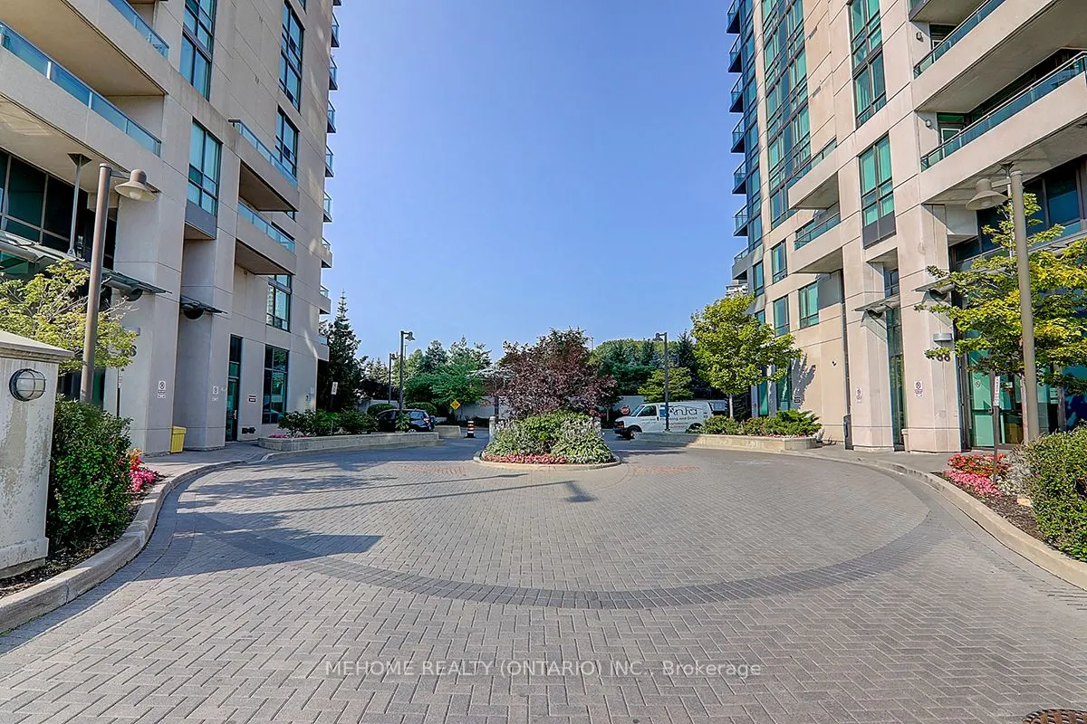88 Grangeway Avenue, #2906