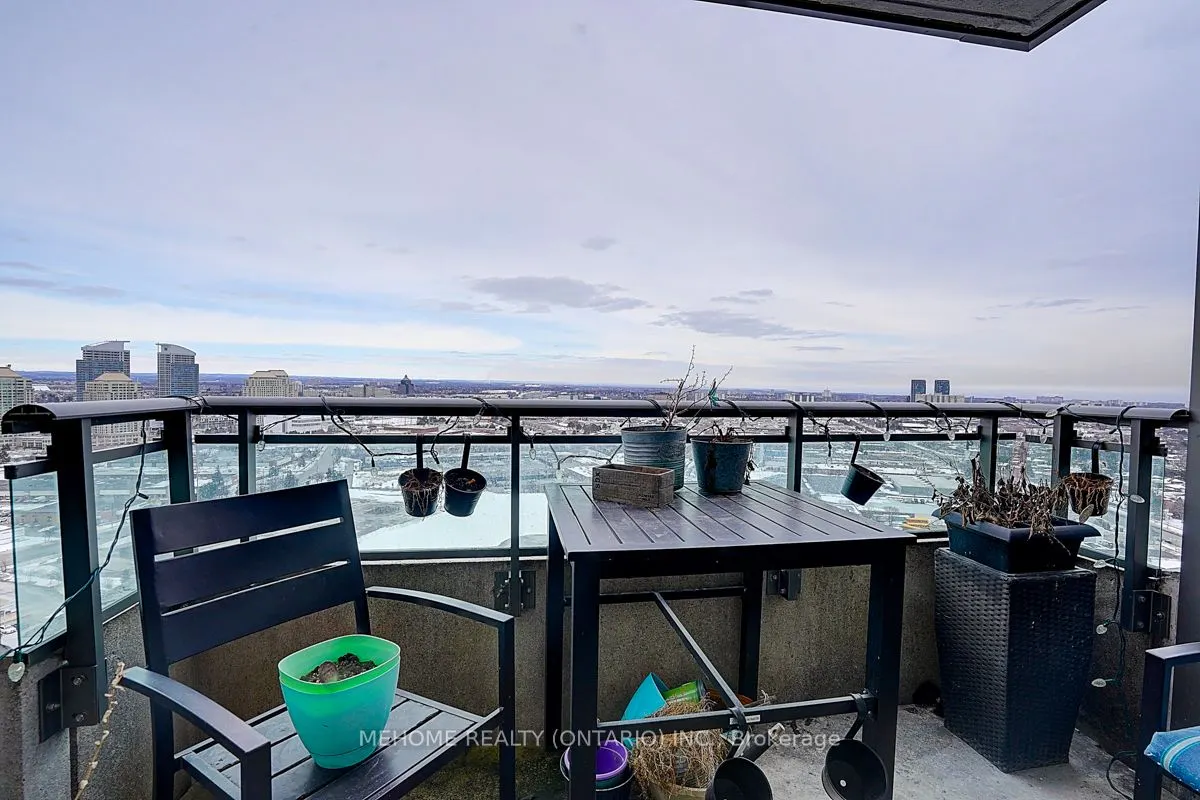 88 Grangeway Avenue, #2906