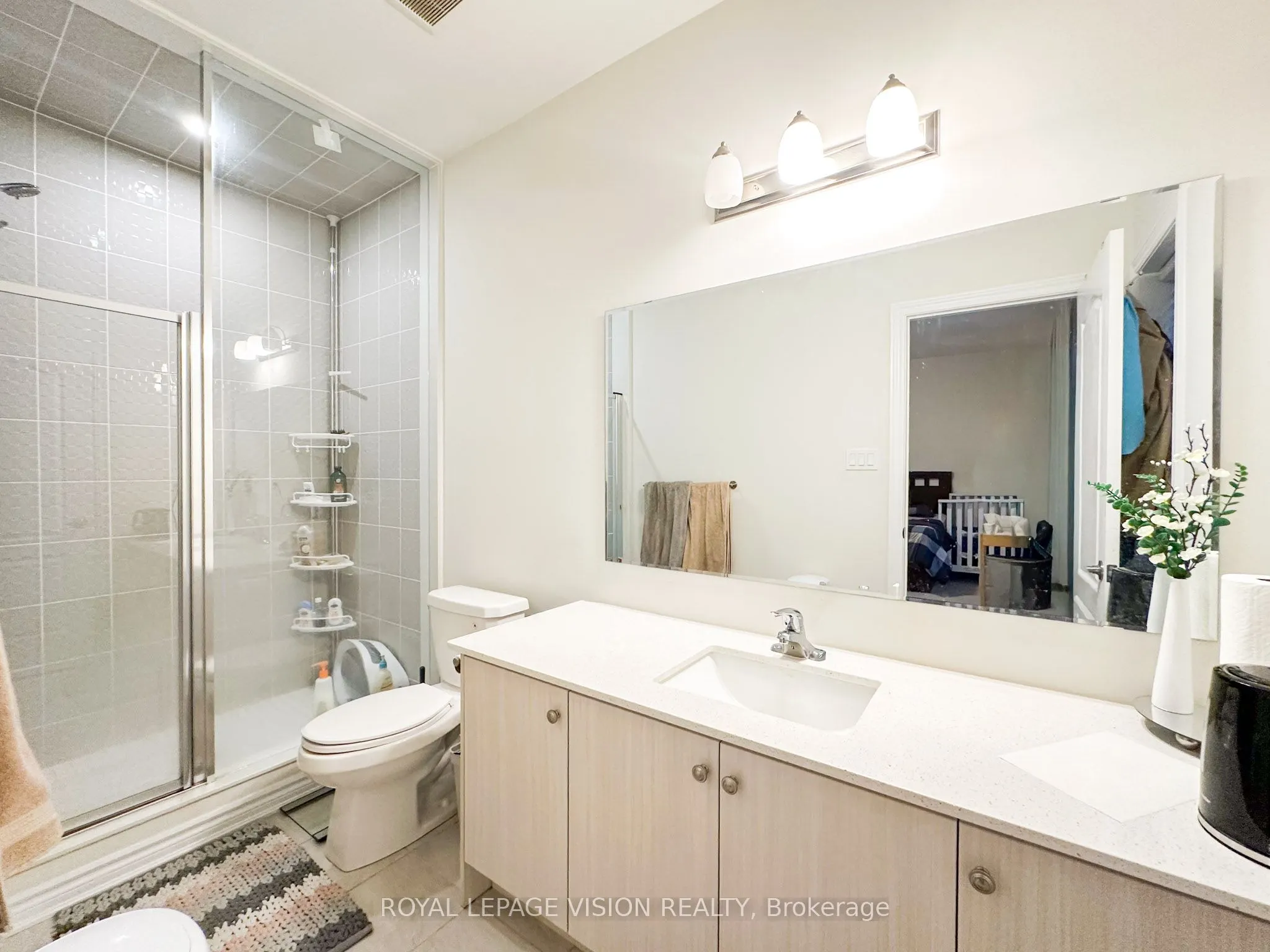 11 Waterfront Crescent