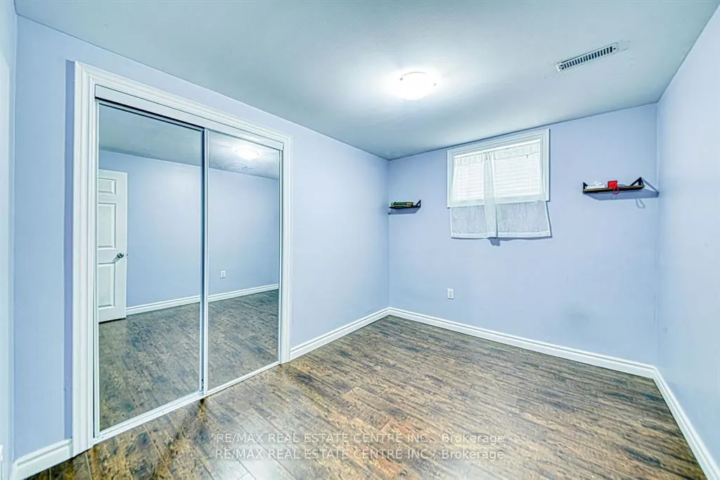 3100 Country Lane