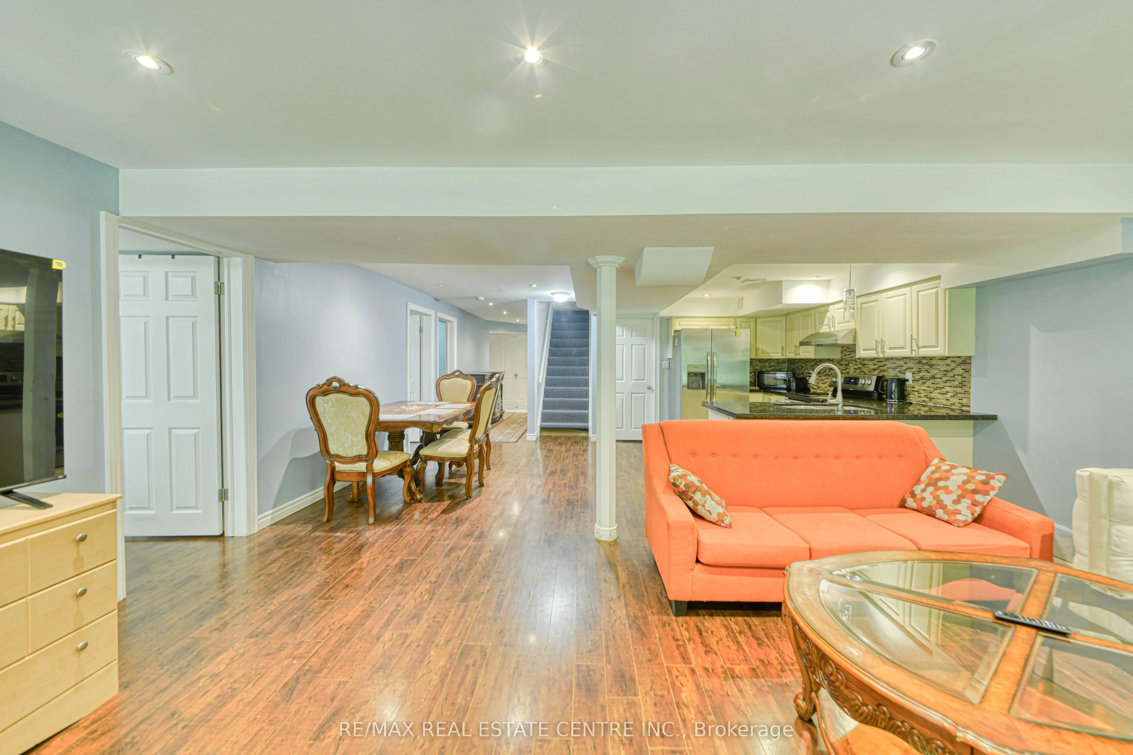 3100 Country Lane