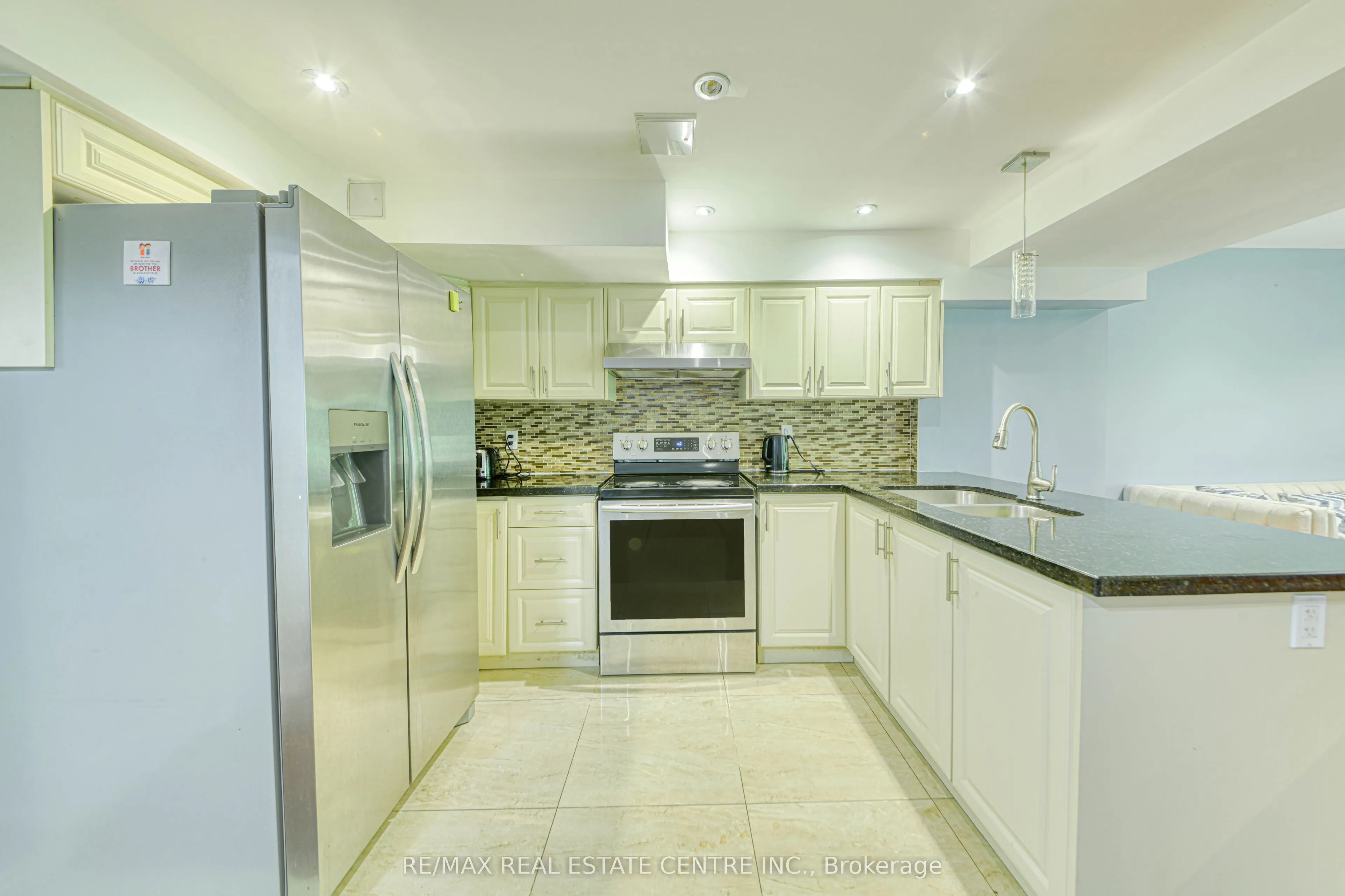 3100 Country Lane