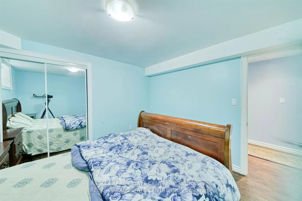 3100 Country Lane