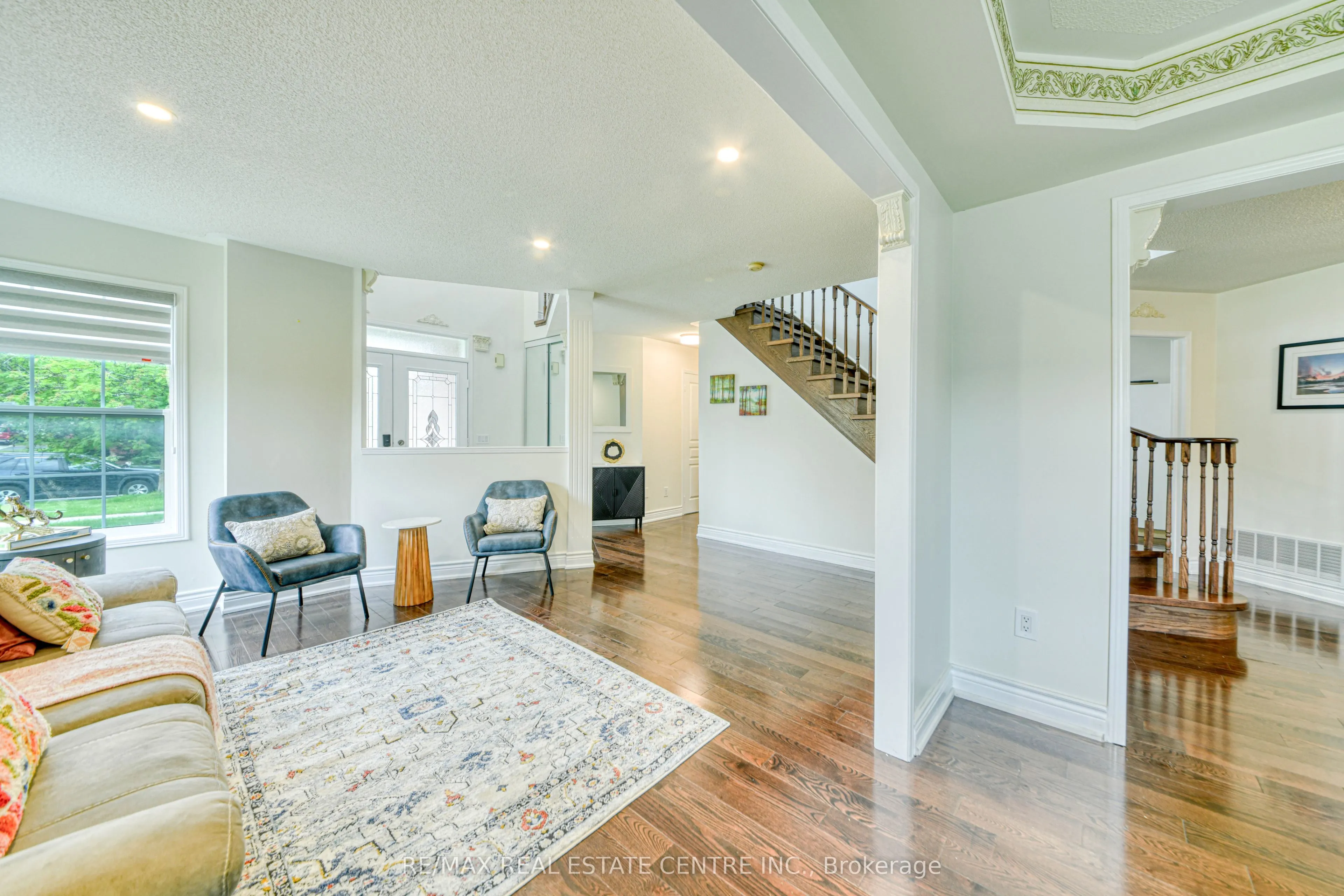 3100 Country Lane