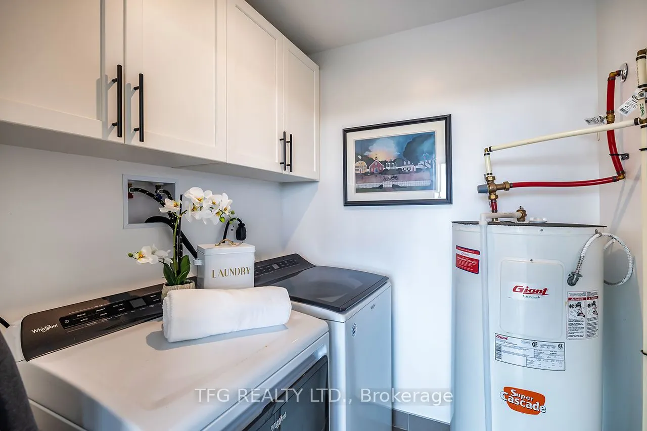 109 King Street East Street E, #504