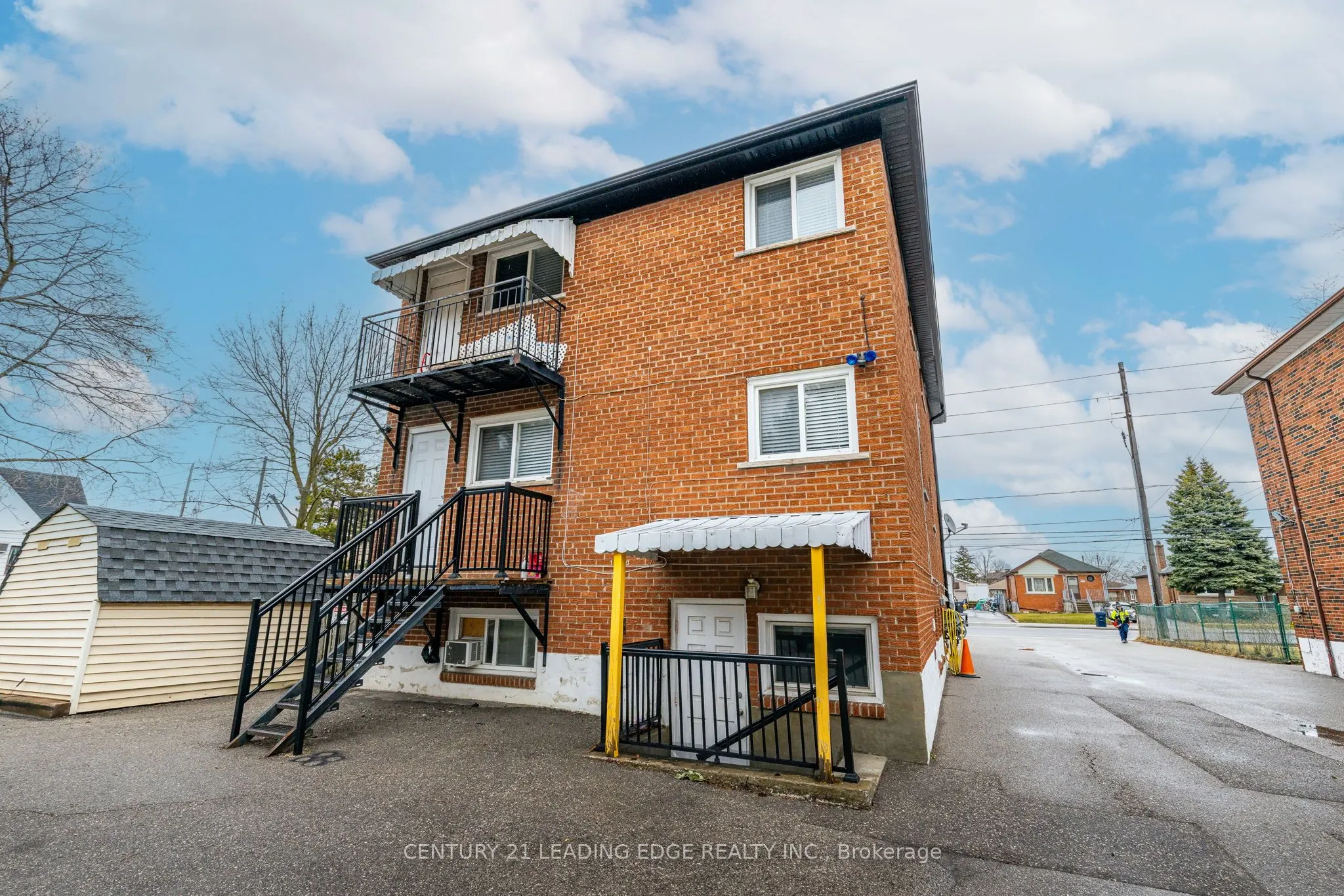 796 MIDLAND Avenue, #1