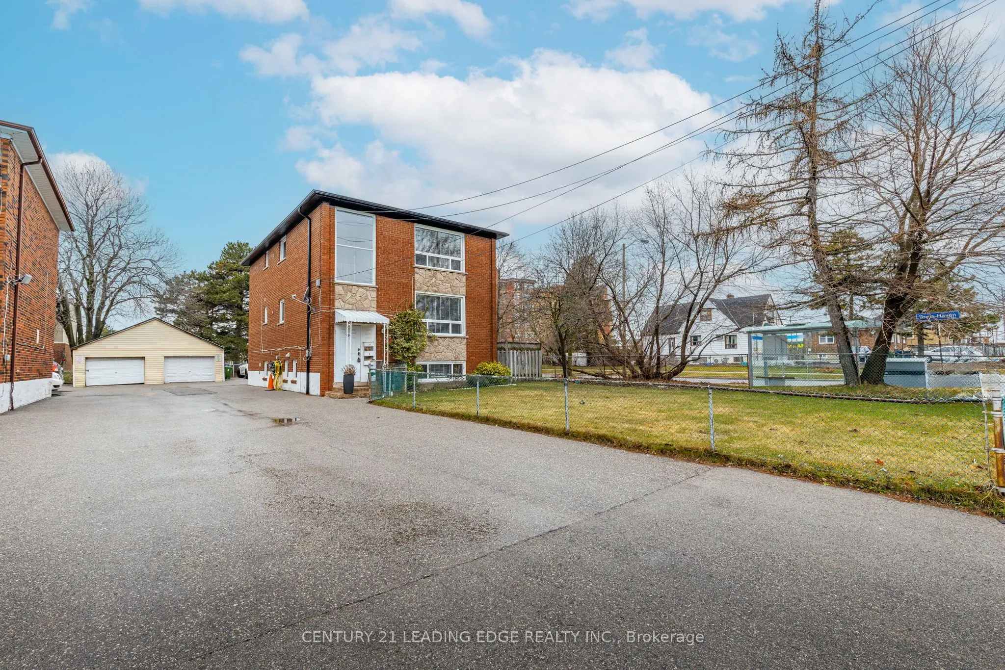 796 MIDLAND Avenue, #1