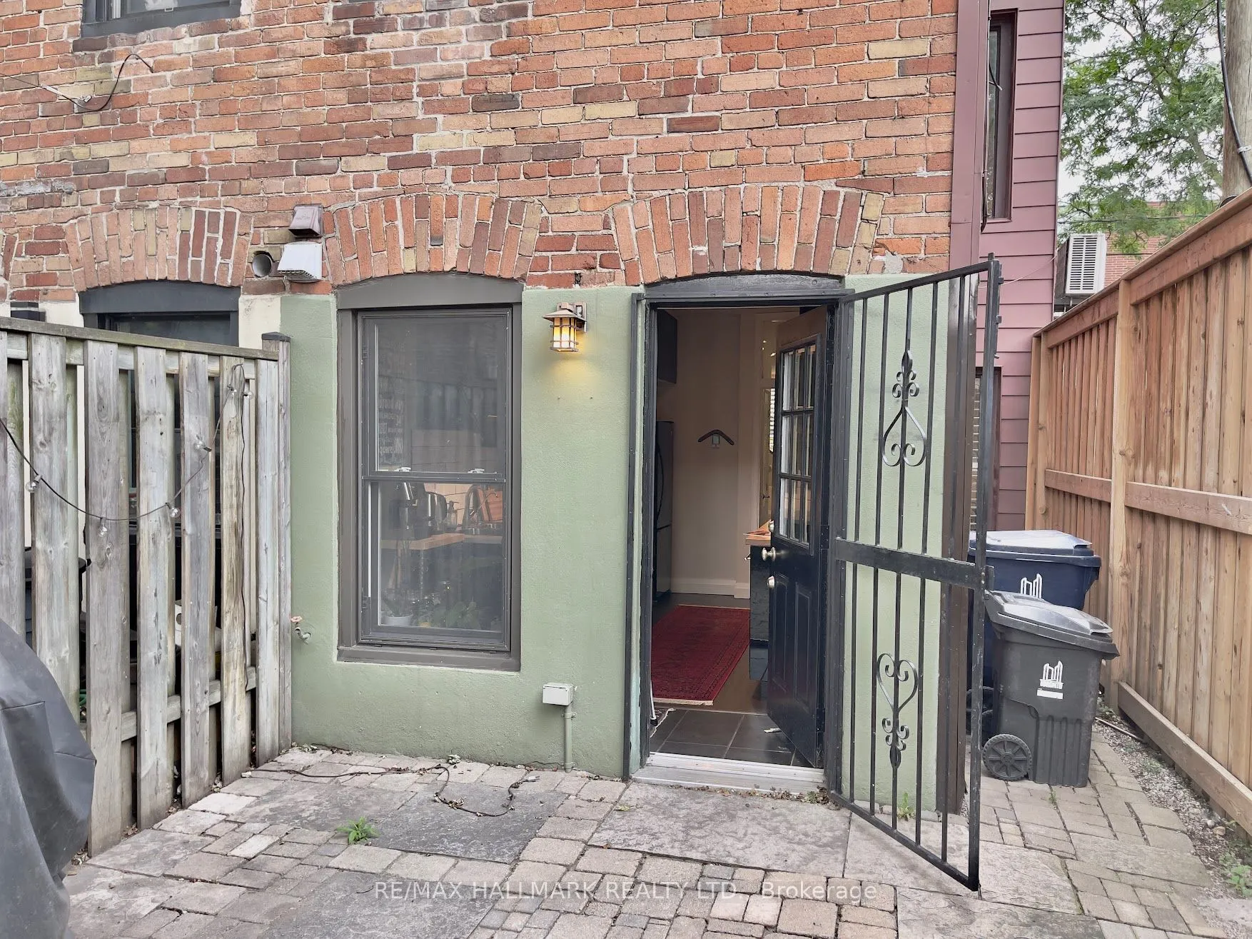 2 Verral Avenue