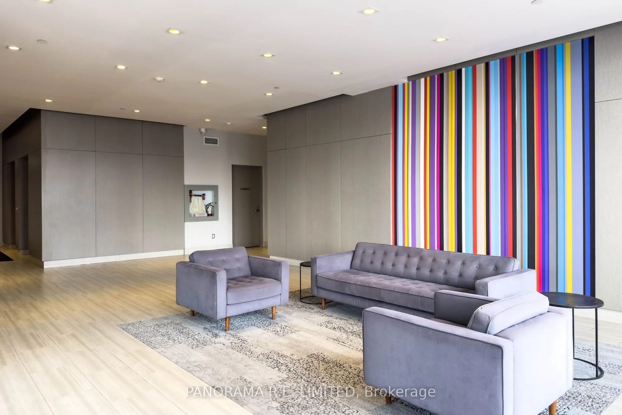 3560 St Clair Avenue E, #318
