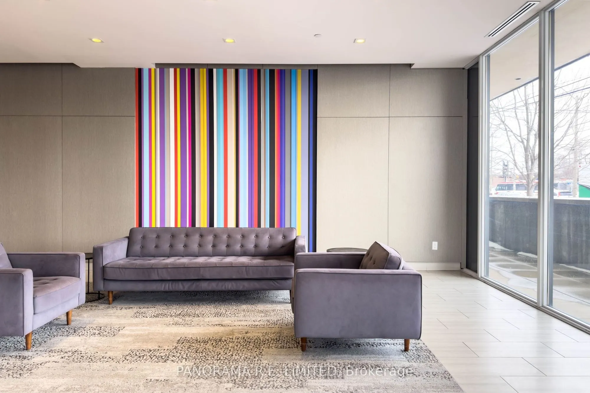 3560 St Clair Avenue E, #318