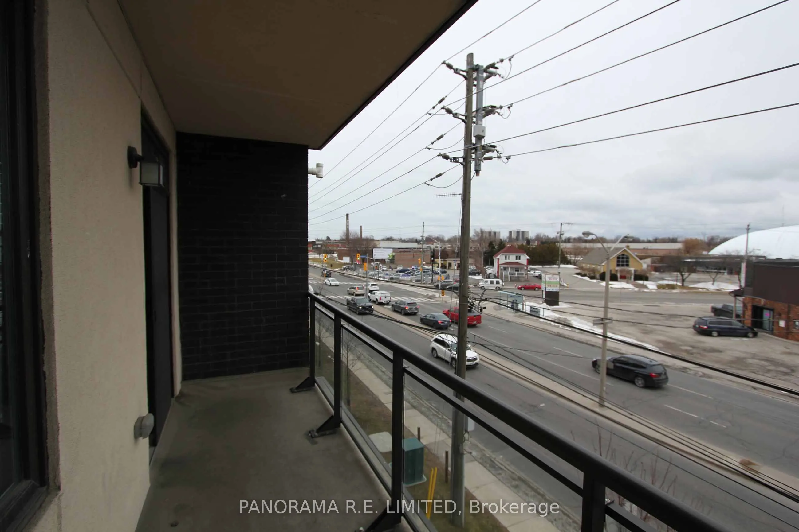 3560 St Clair Avenue E, #318