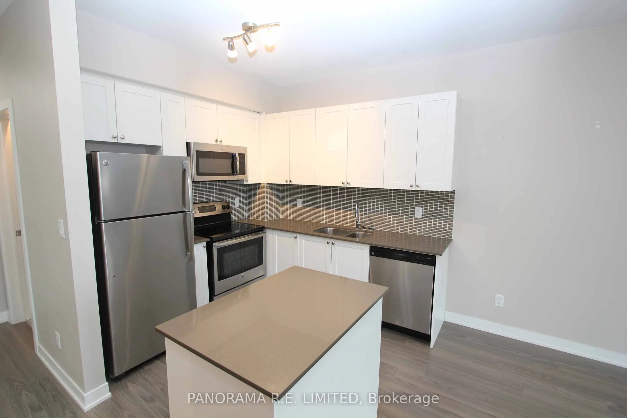 3560 St Clair Avenue E, #318