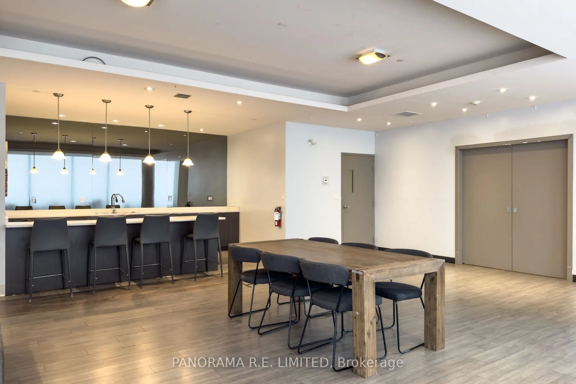 3560 St Clair Avenue E, #318