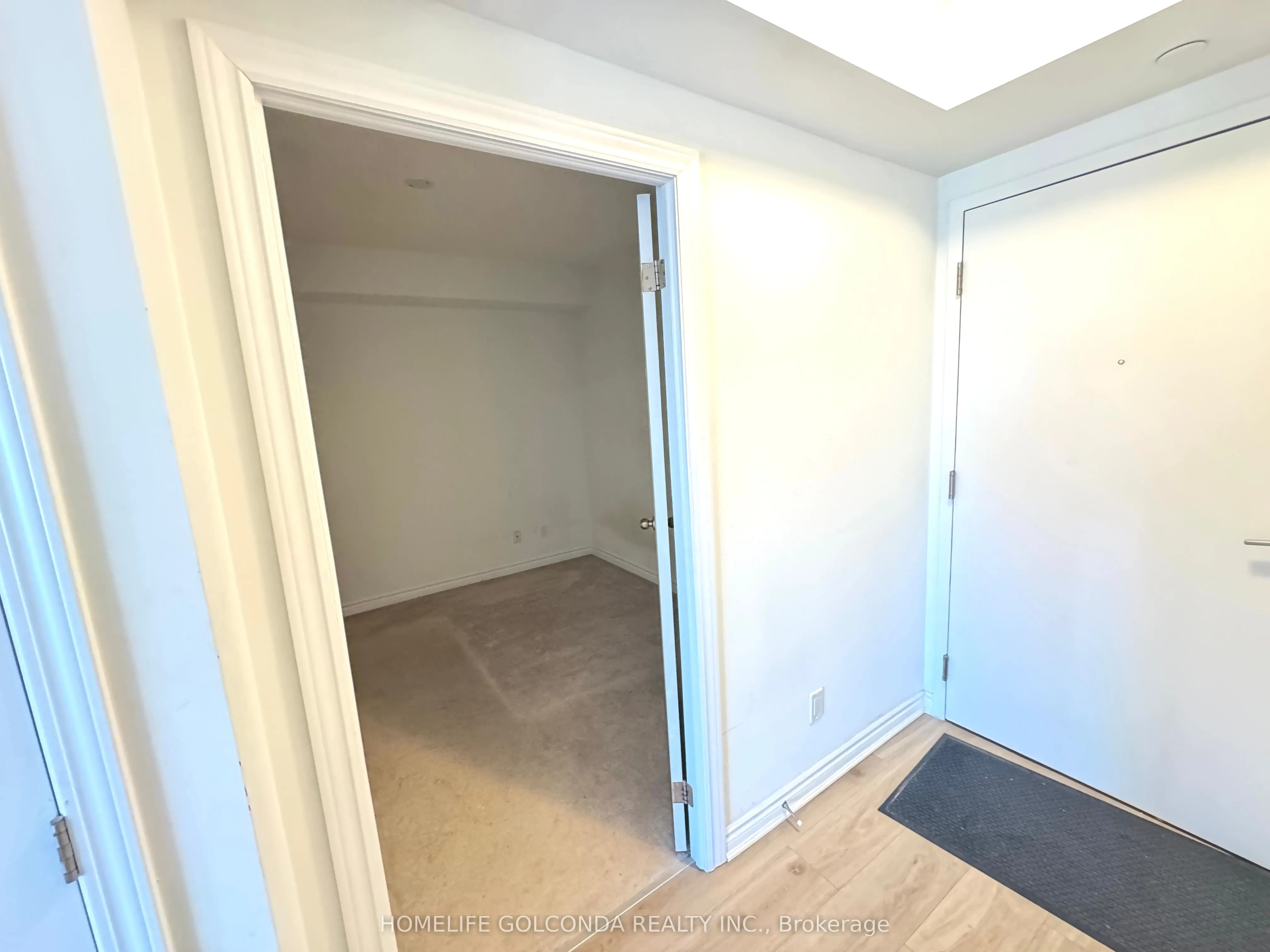 1 Falaise Road, #619