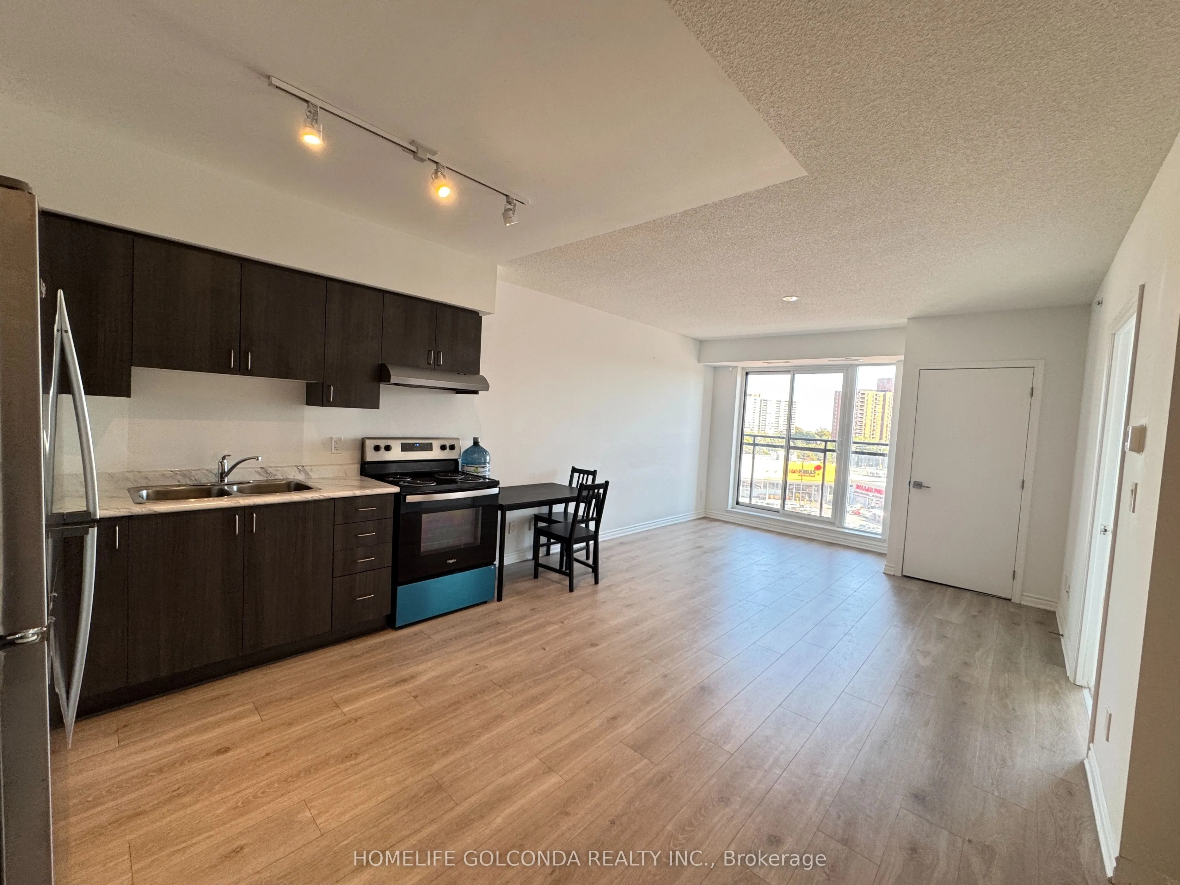 1 Falaise Road, #619