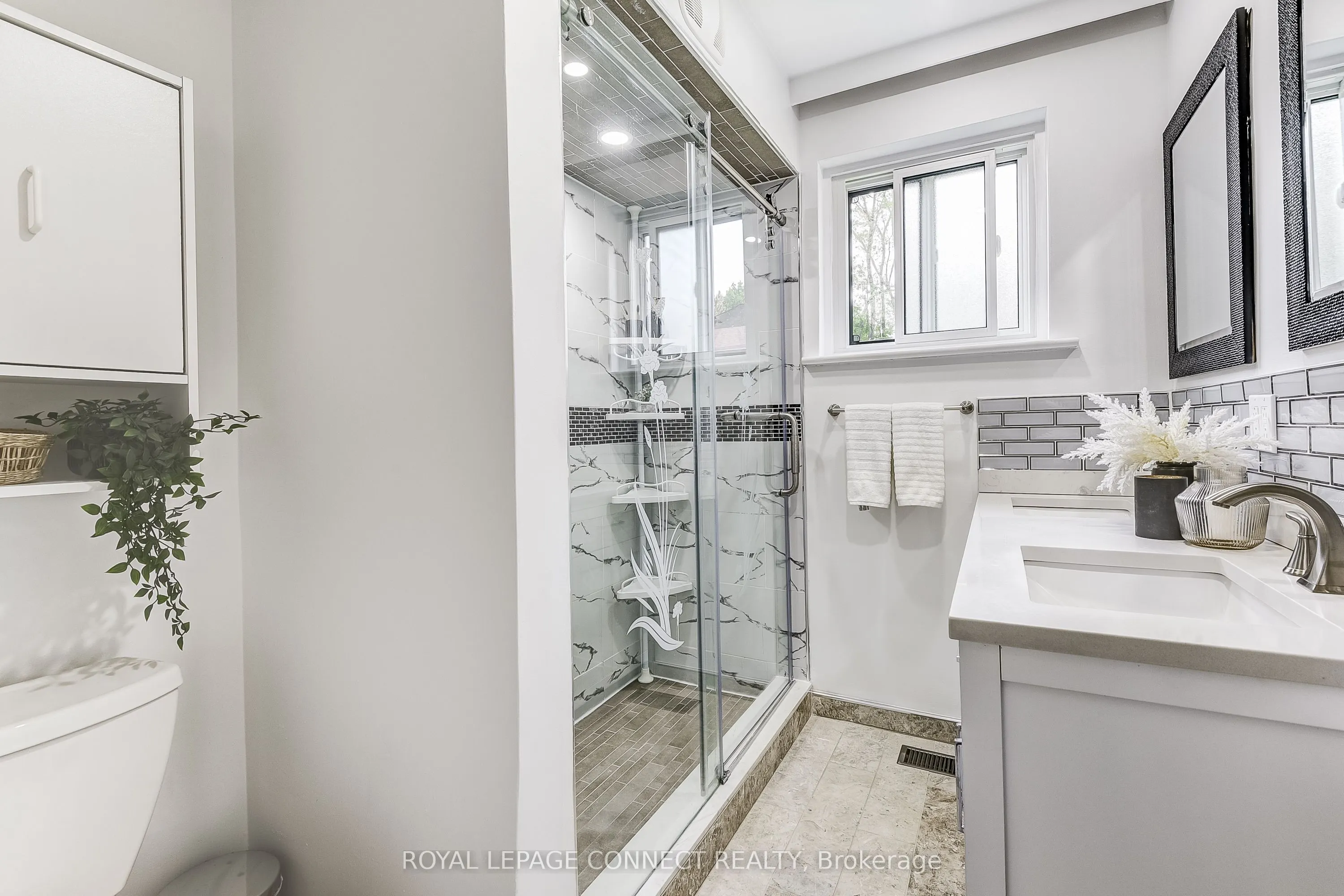 22 Ravine Park Crescent