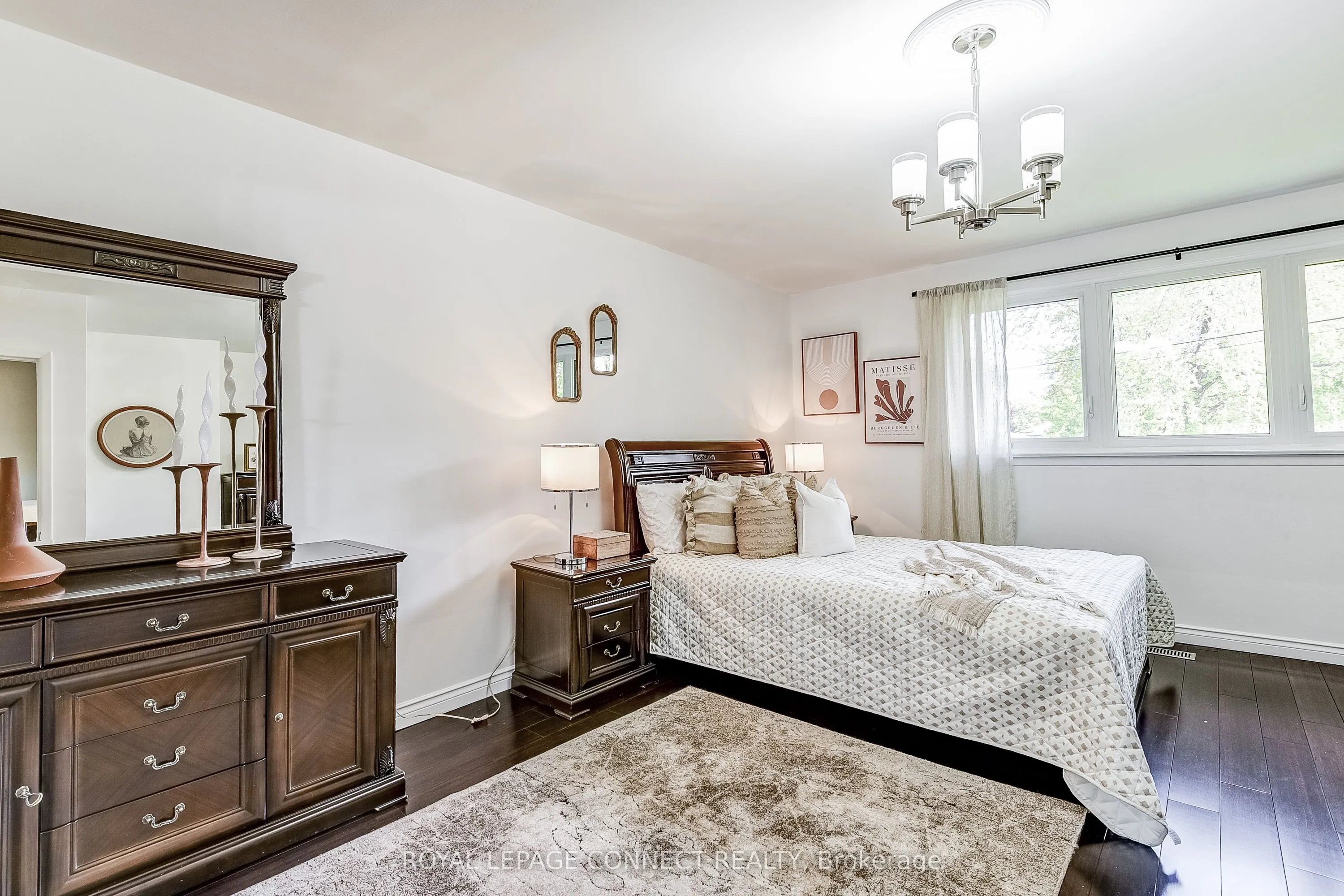 22 Ravine Park Crescent